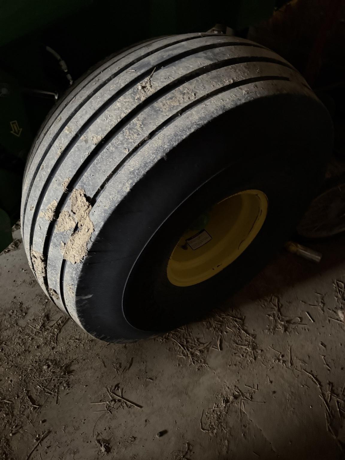 2019 John Deere 560M Image