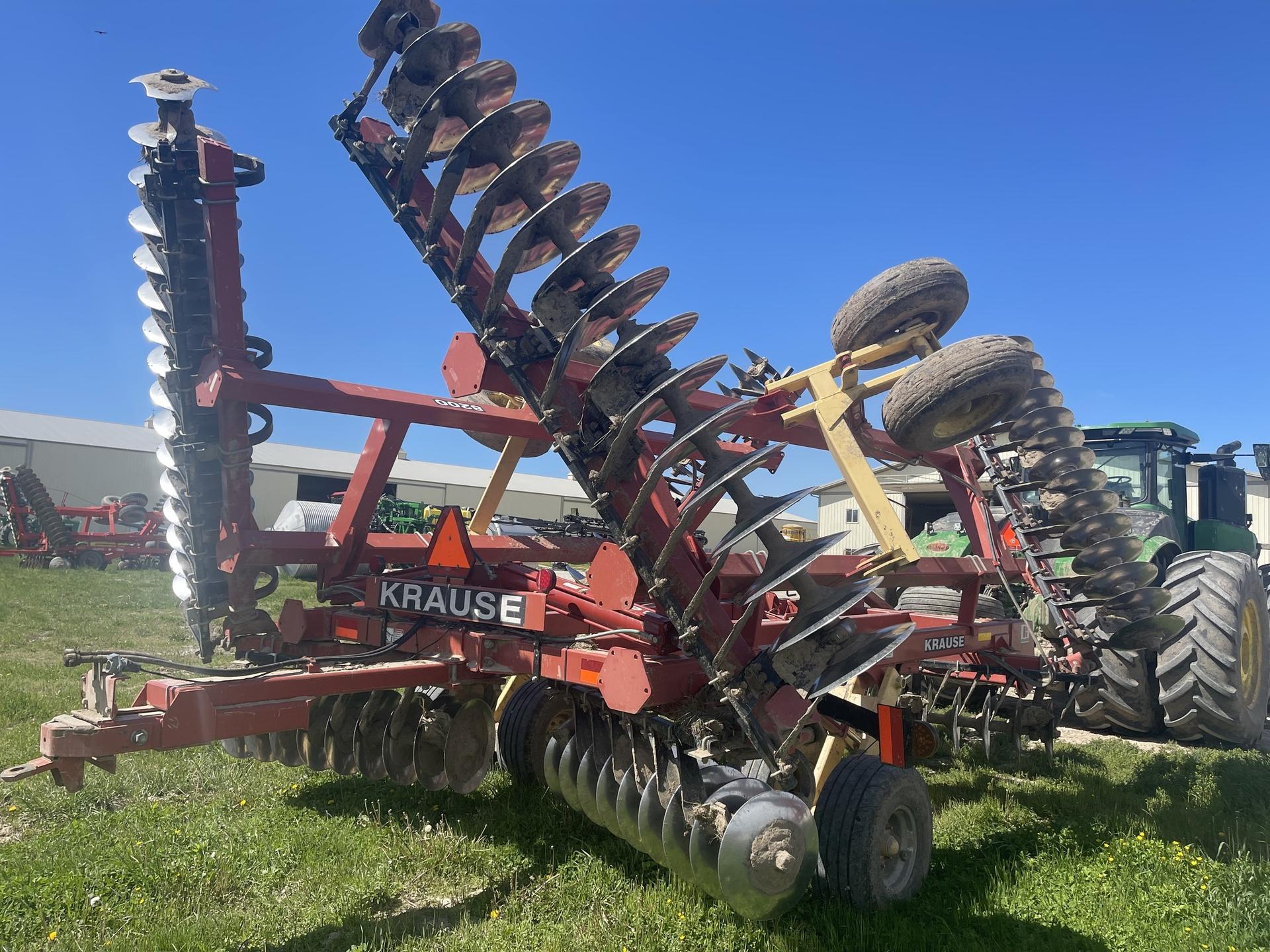2012 Kuhn Krause 8200 Image