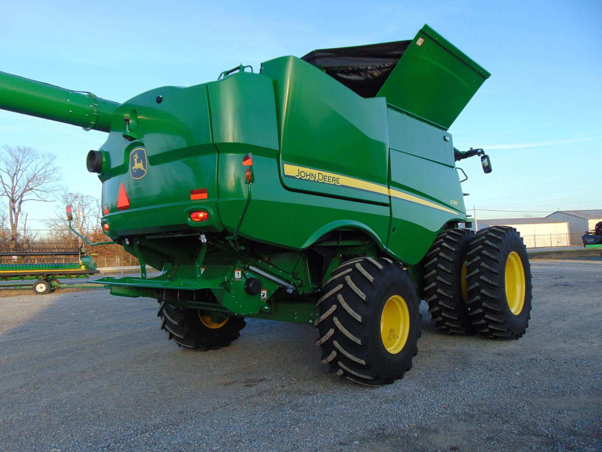 2023 John Deere S780 Image