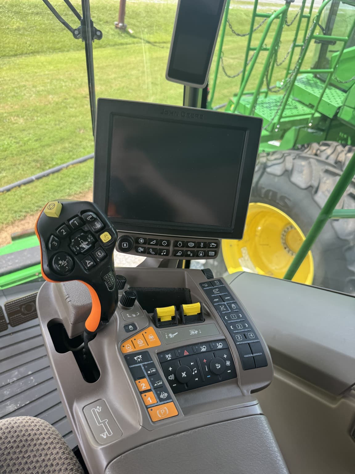 2018 John Deere S780 Image