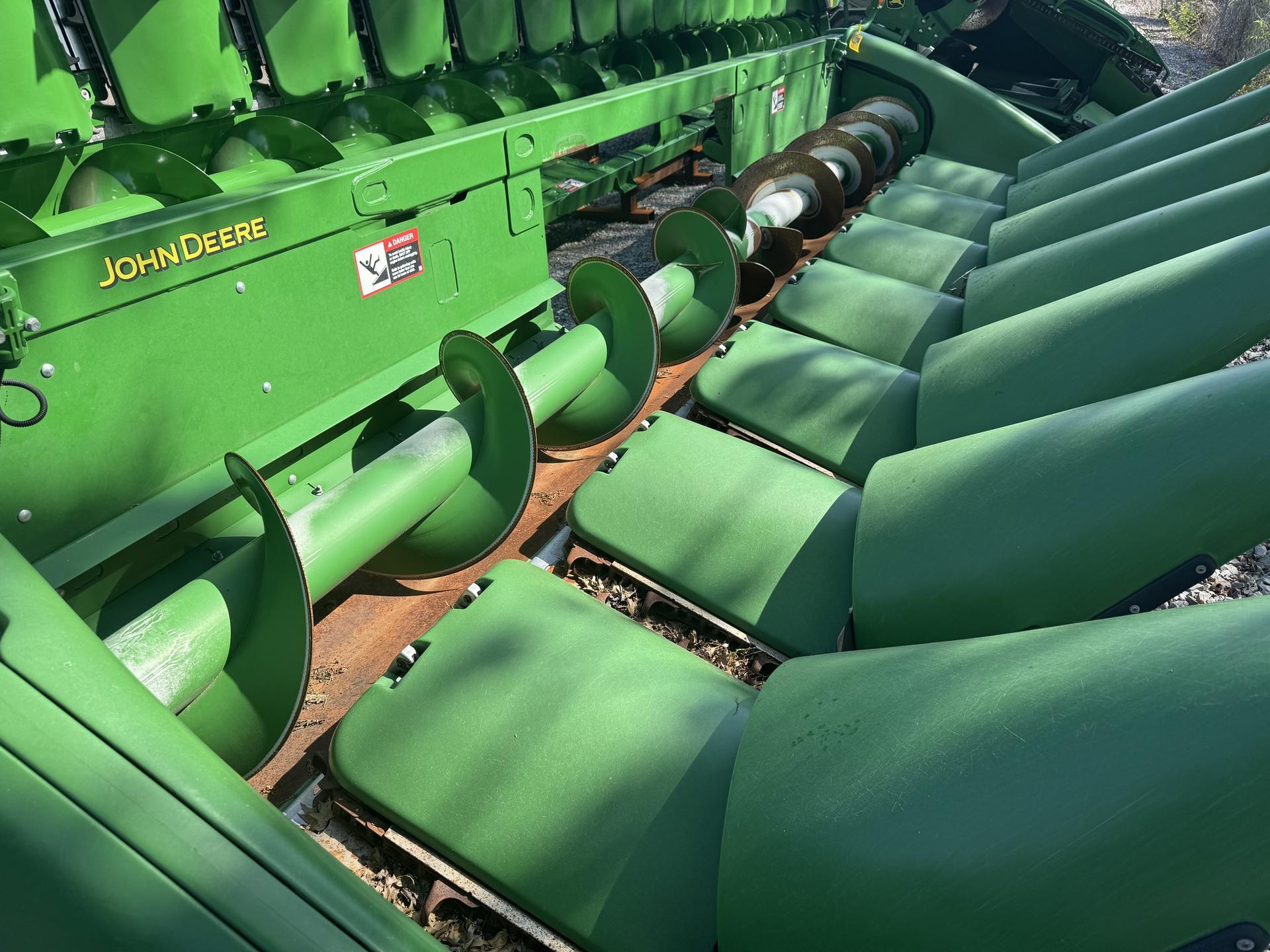 2019 John Deere 708C Image
