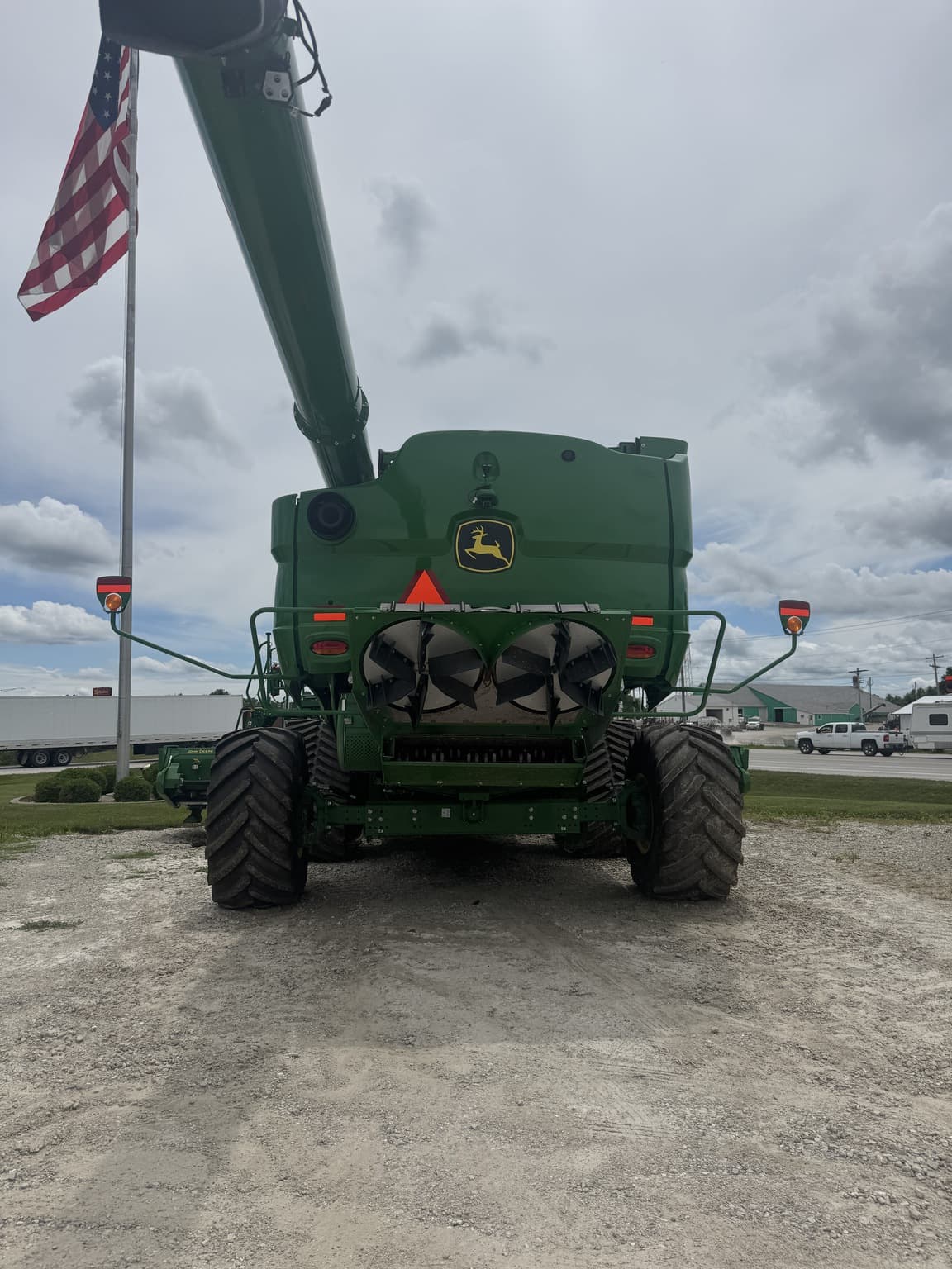 2024 John Deere S780 Image