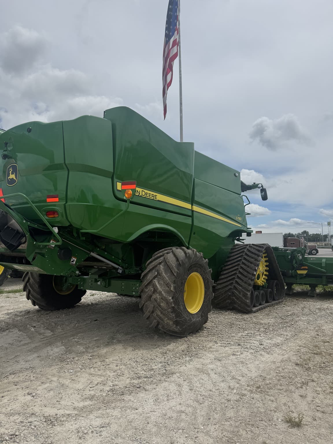 2024 John Deere S780 Image
