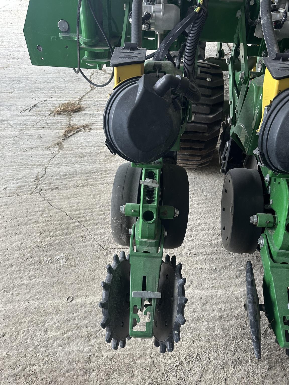 2023 John Deere DB60 Image