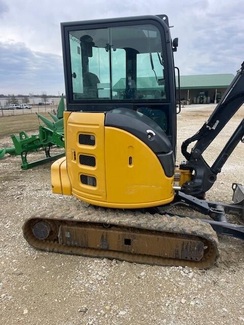2022 John Deere 35G Image
