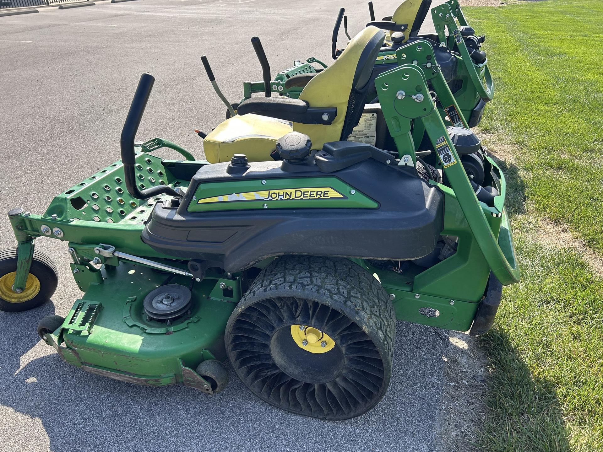 2019 John Deere Z920M Image