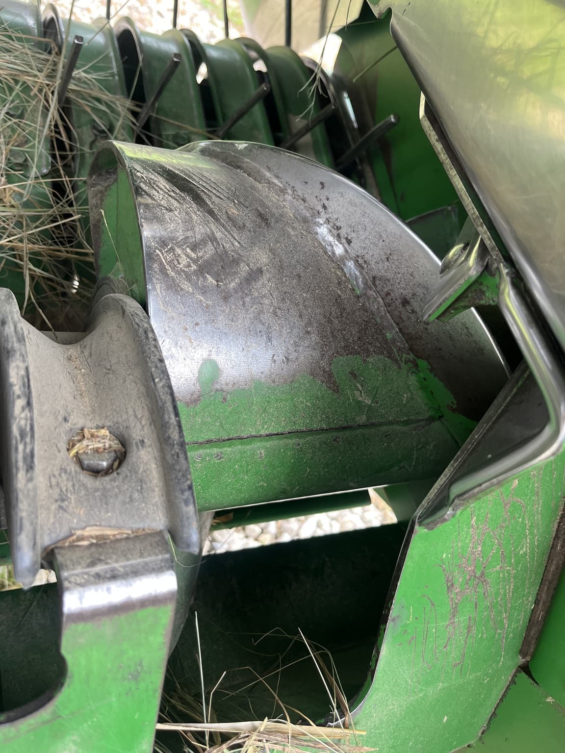 2002 John Deere 567 Image