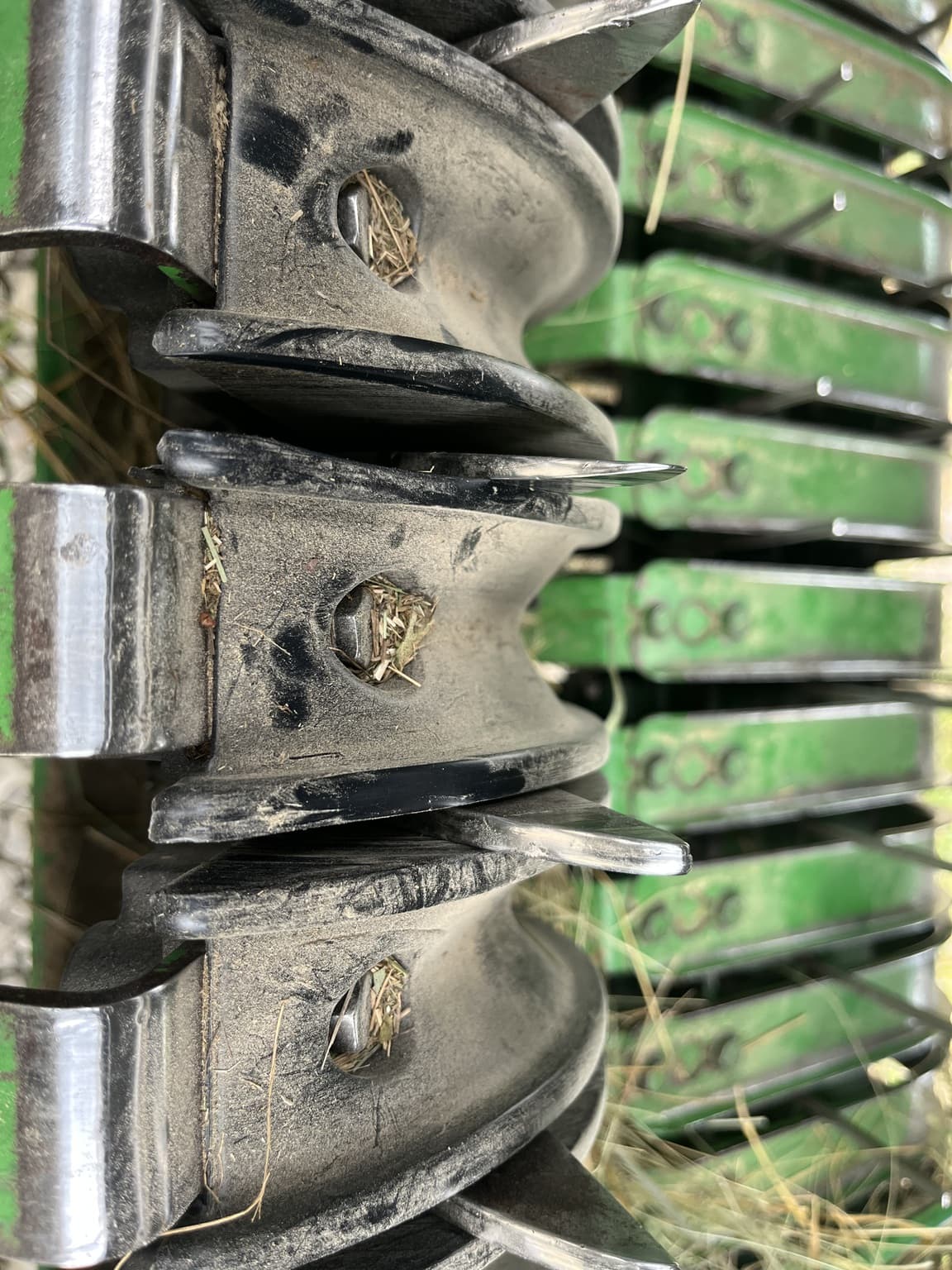2002 John Deere 567 Image
