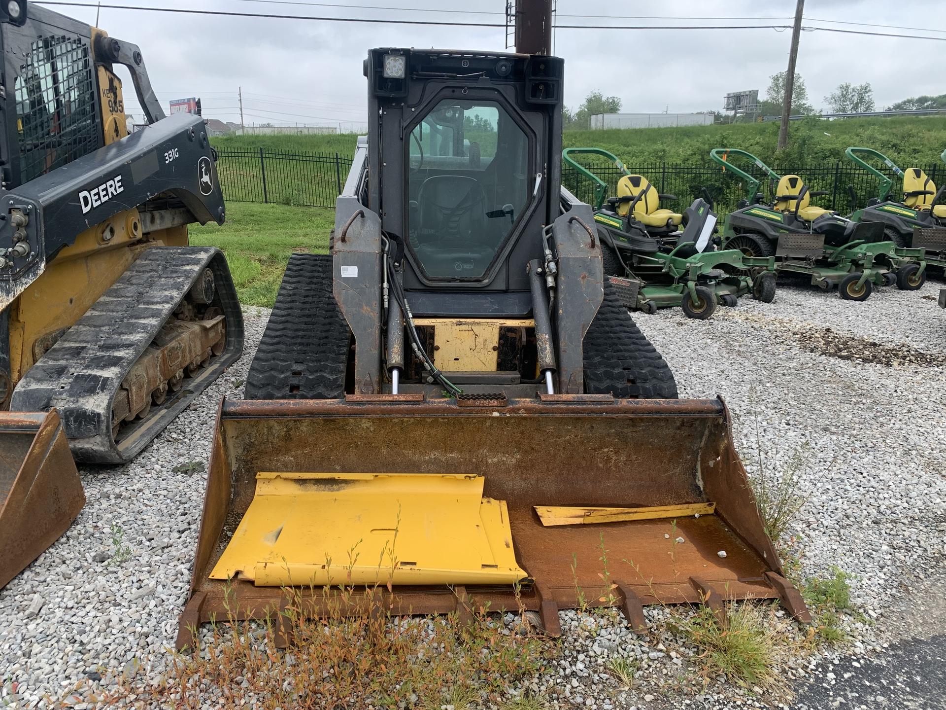 2008 New Holland C185 Image
