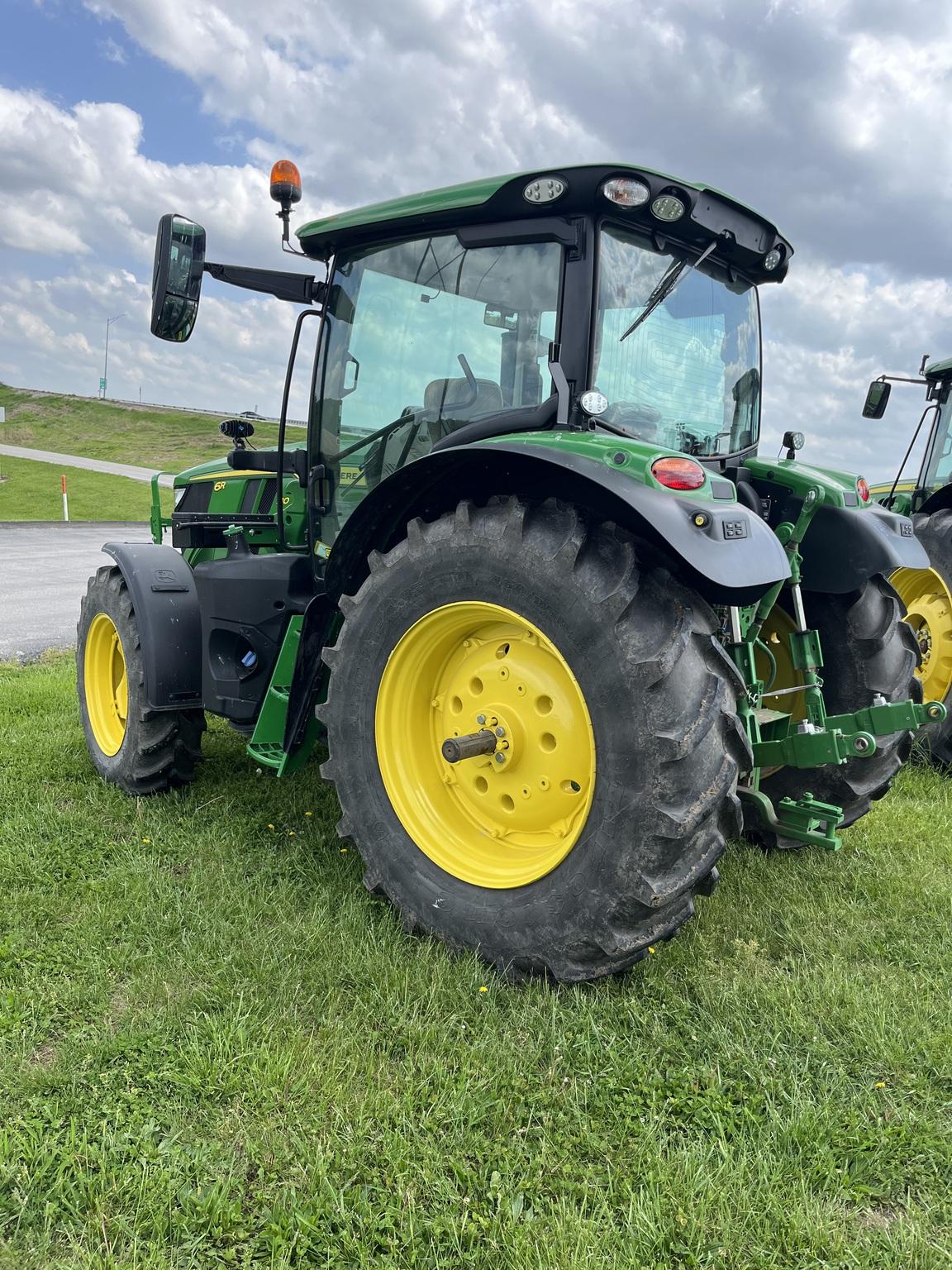 2023 John Deere 6R 130 Image