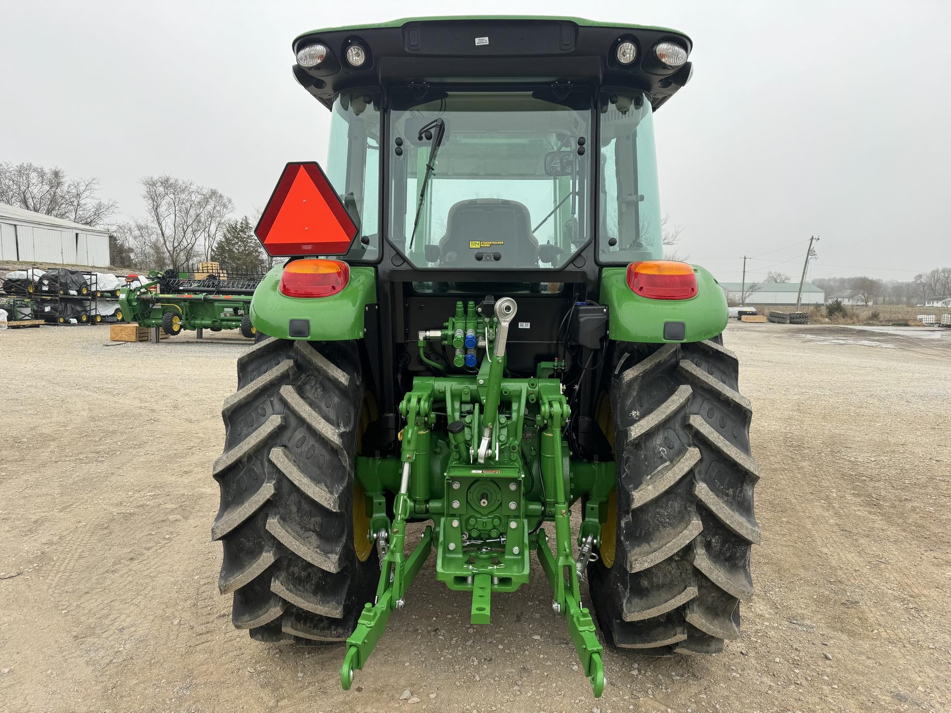 2024 John Deere 5095M Image