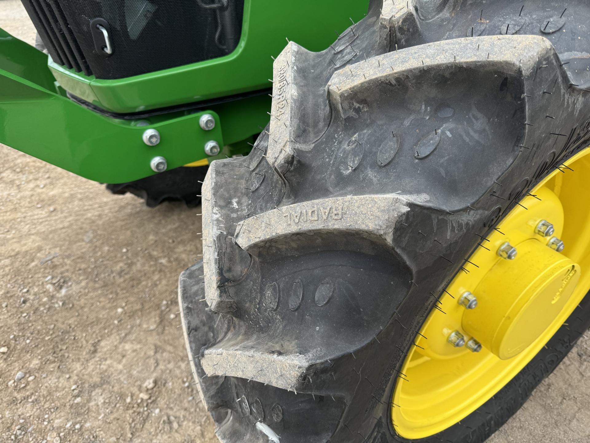 2024 John Deere 5095M Image