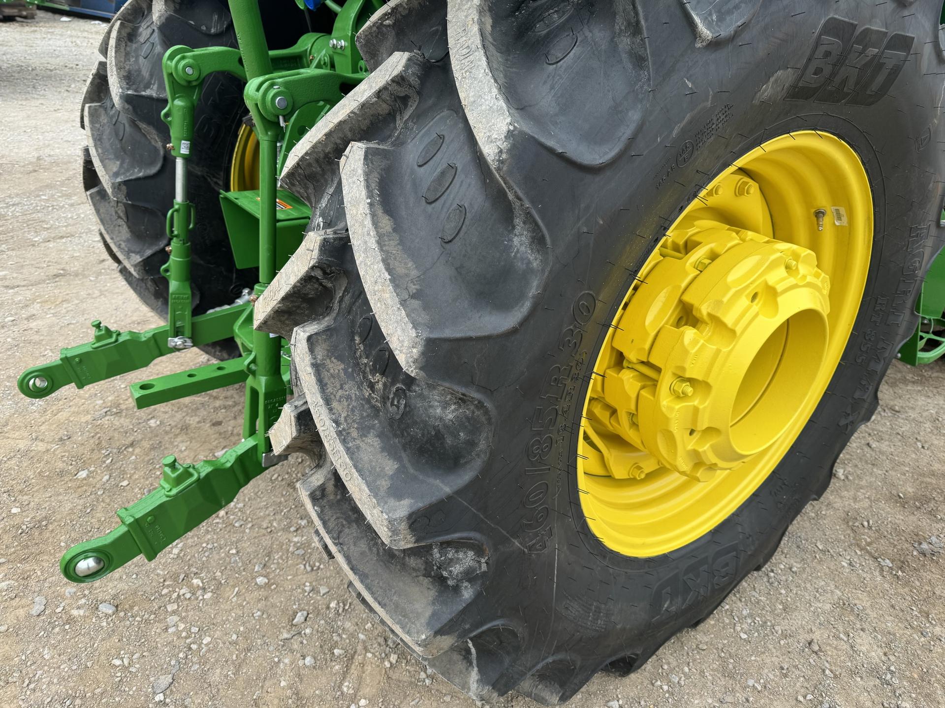 2024 John Deere 5095M Image