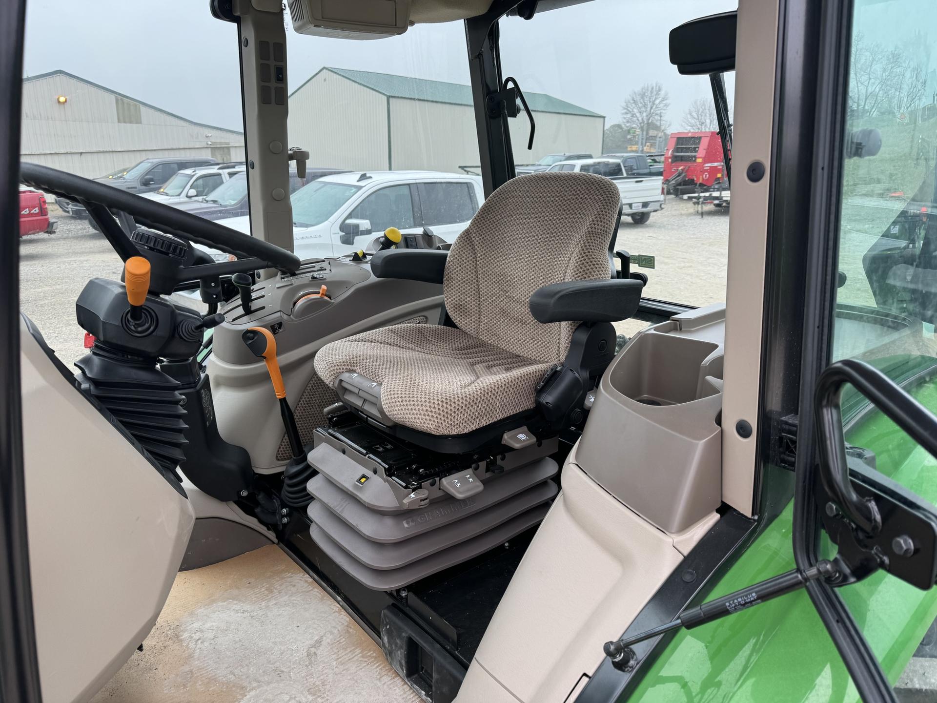 2024 John Deere 5095M Image