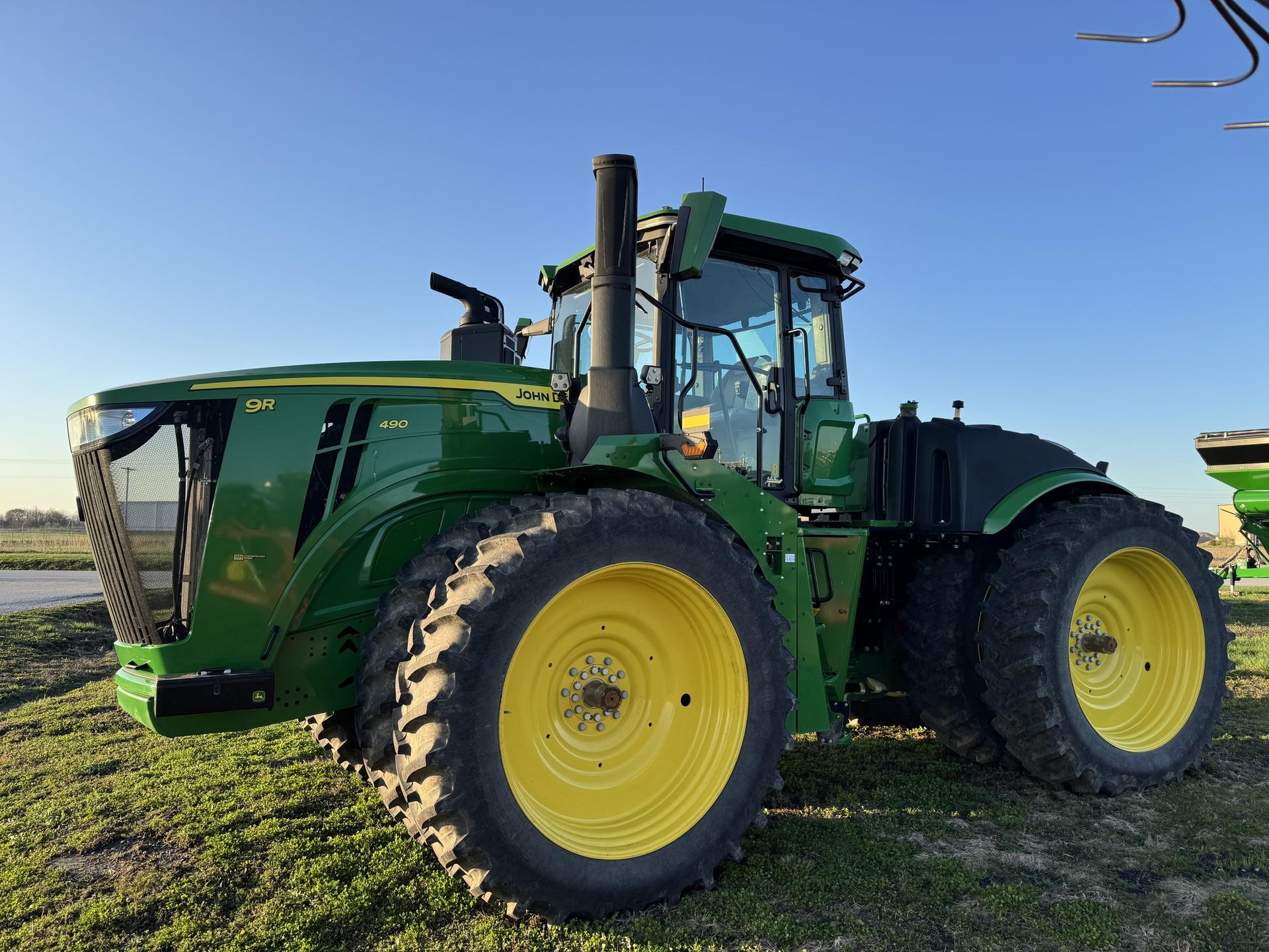 2024 John Deere 9R 490 Image