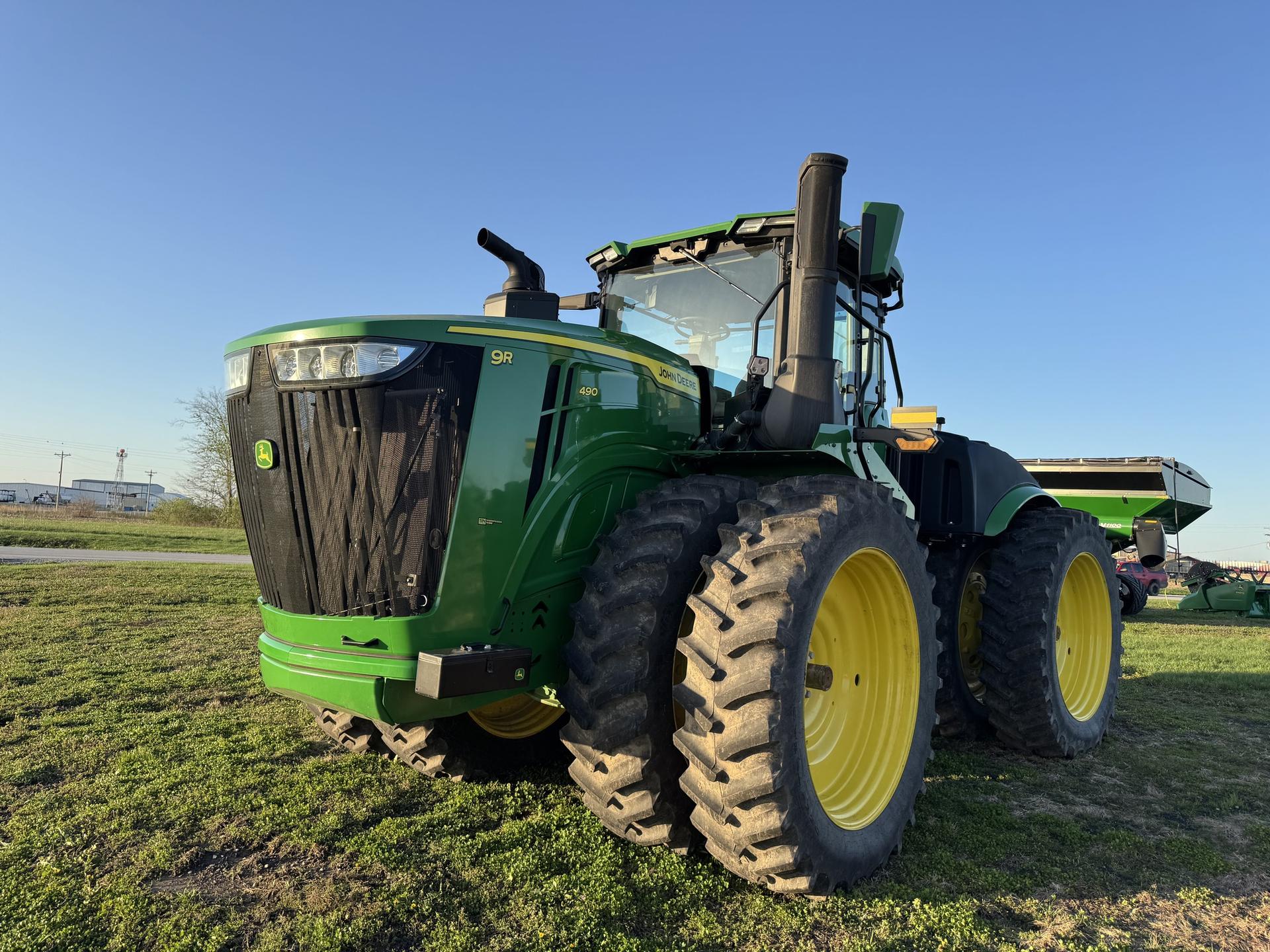 2024 John Deere 9R 490 Image
