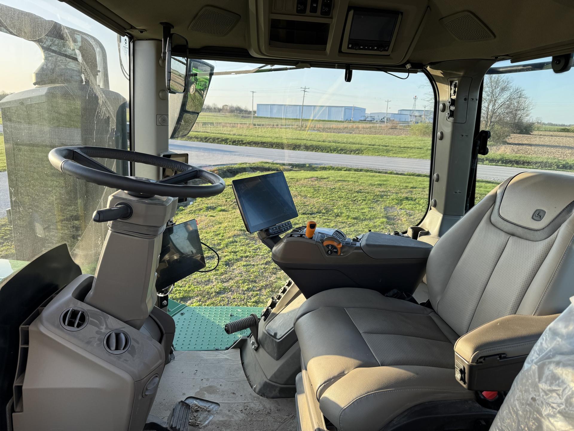 2024 John Deere 9R 490 Image