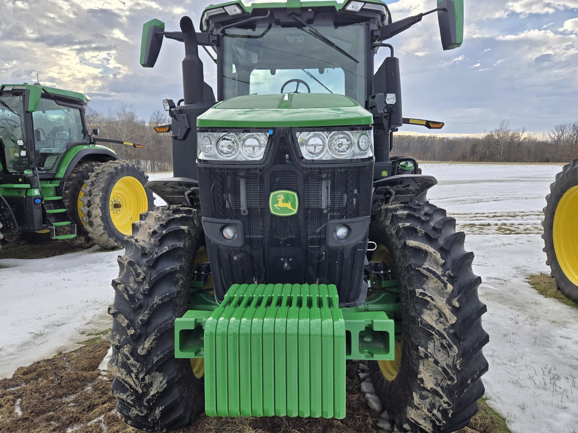 2023 John Deere 7R 230 Image