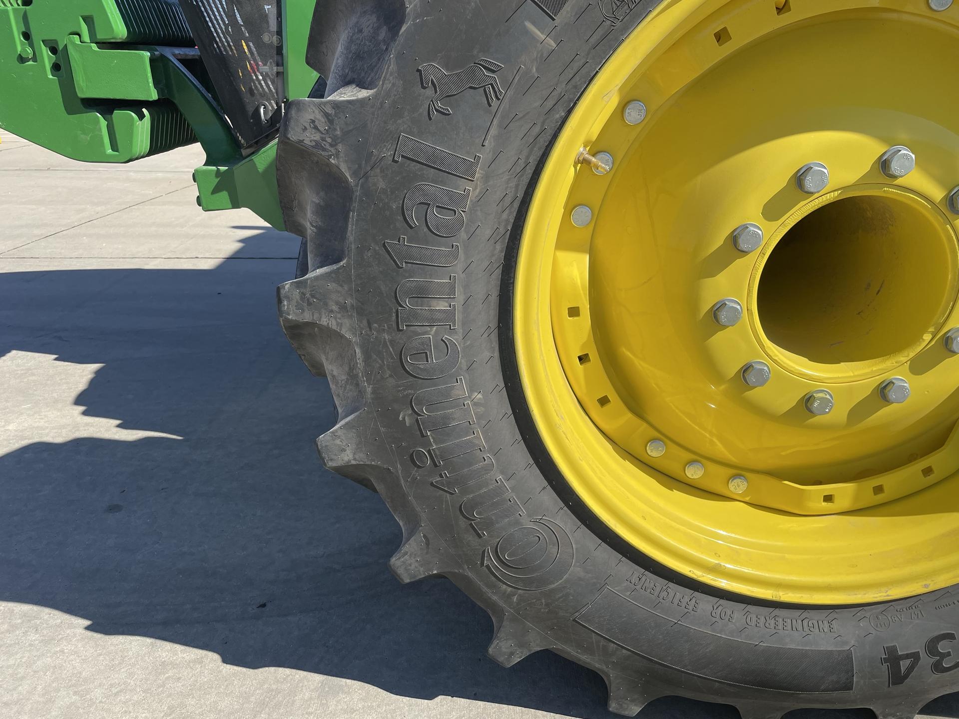 2024 John Deere 8R 280 Image