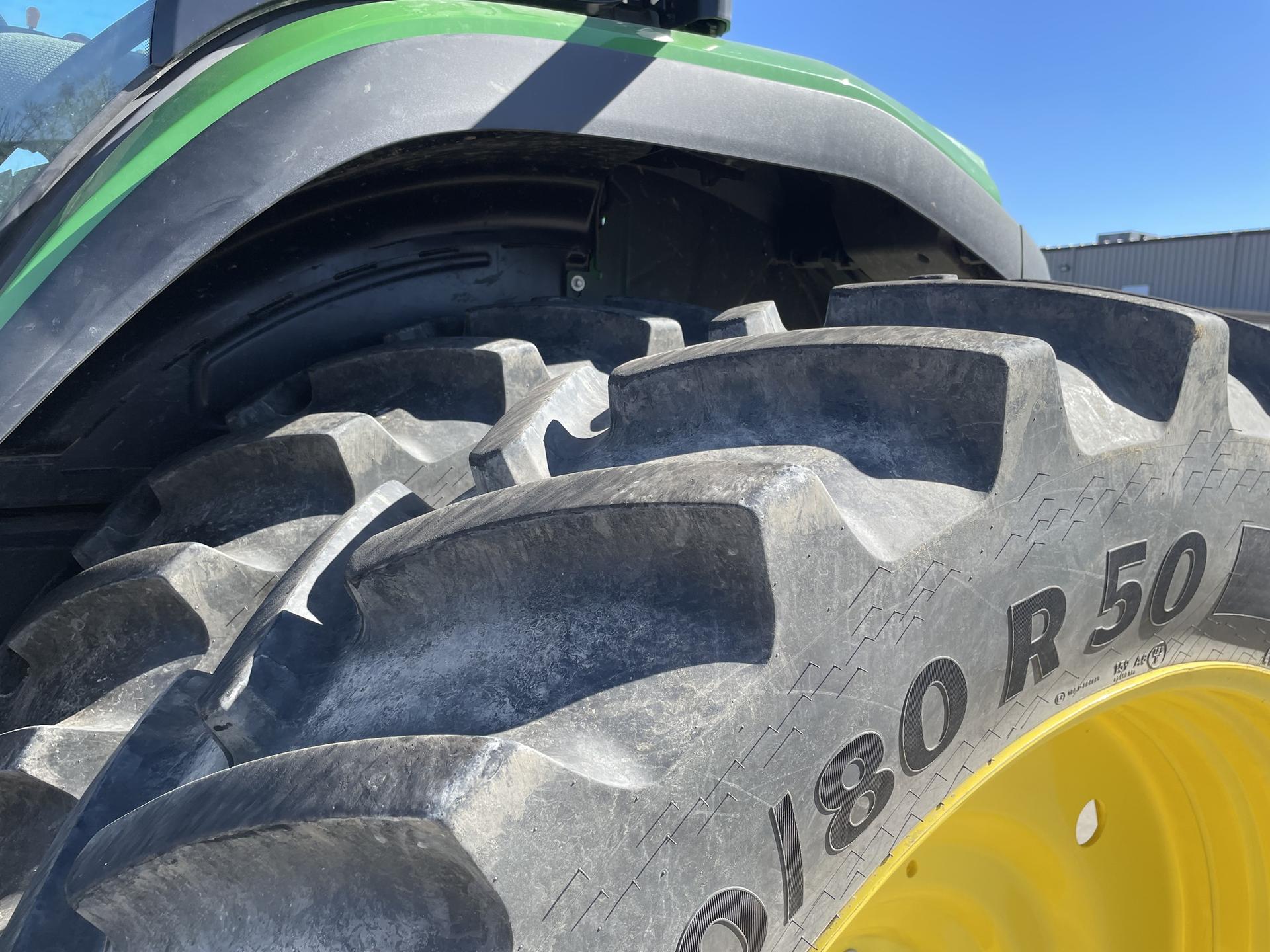 2024 John Deere 8R 280 Image