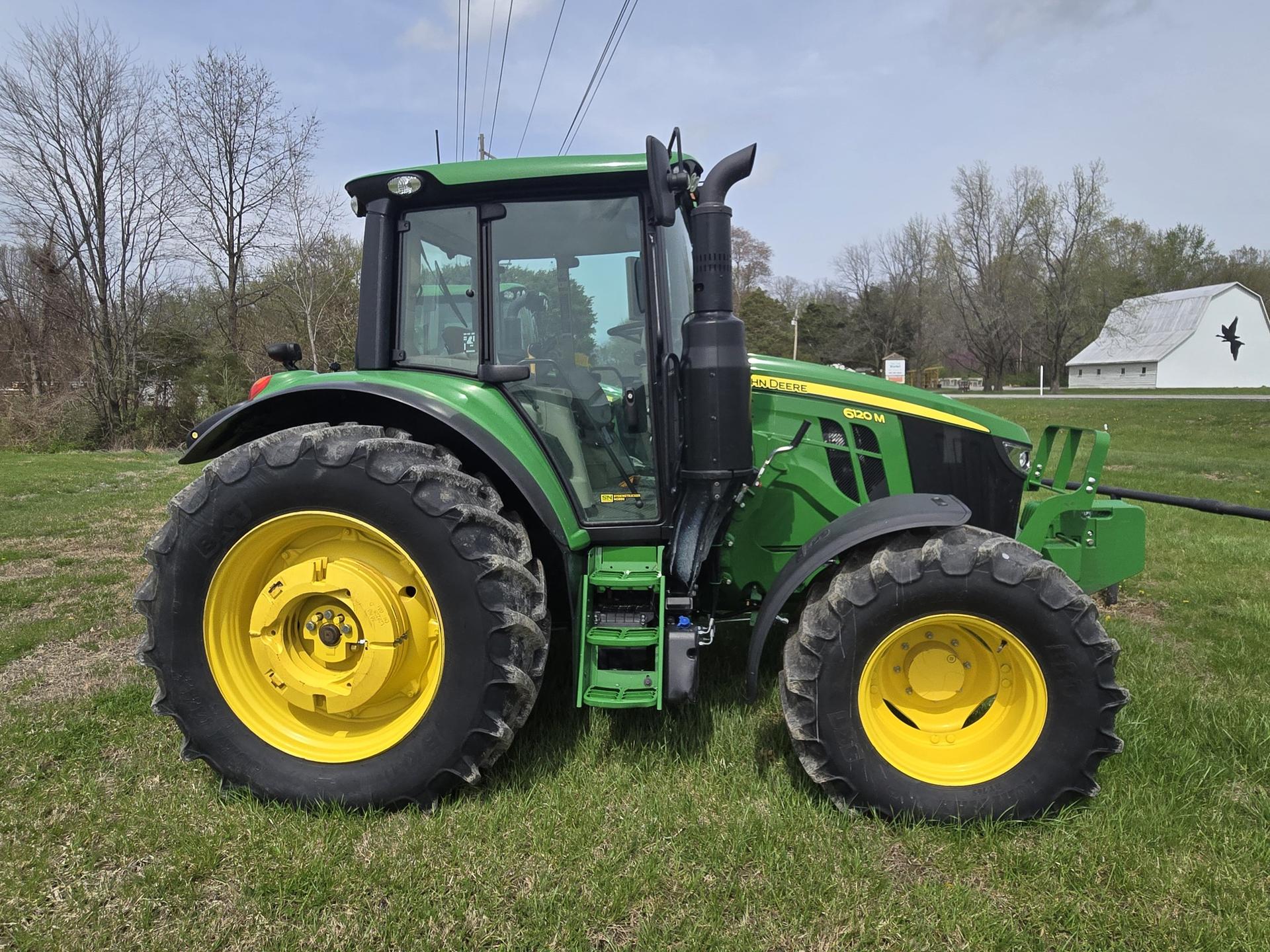 2023 John Deere 6120M Image