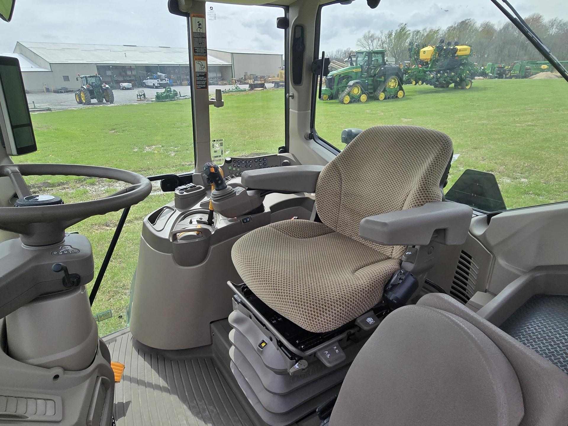 2023 John Deere 6120M Image