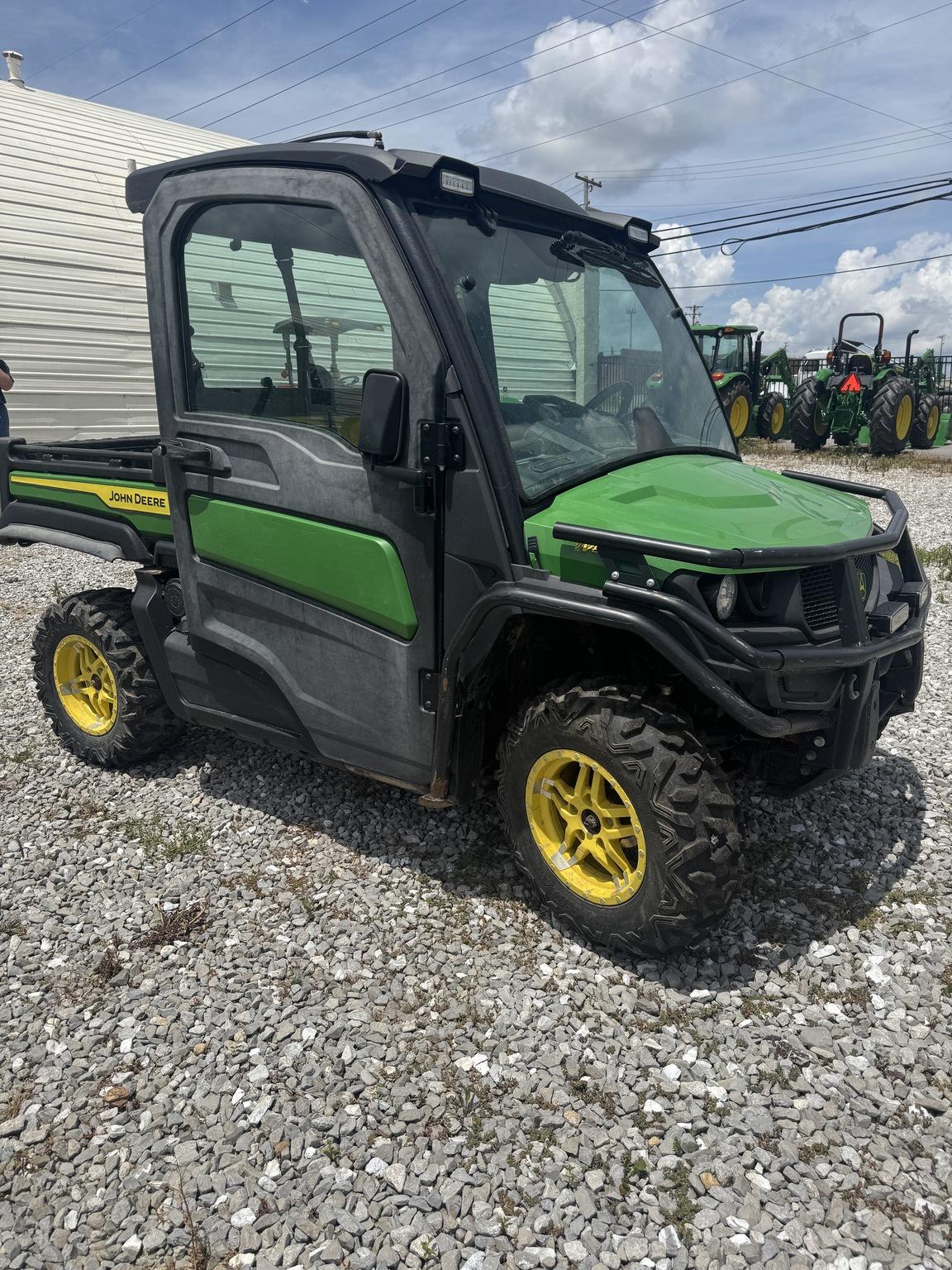 2021 John Deere XUV 835M Image