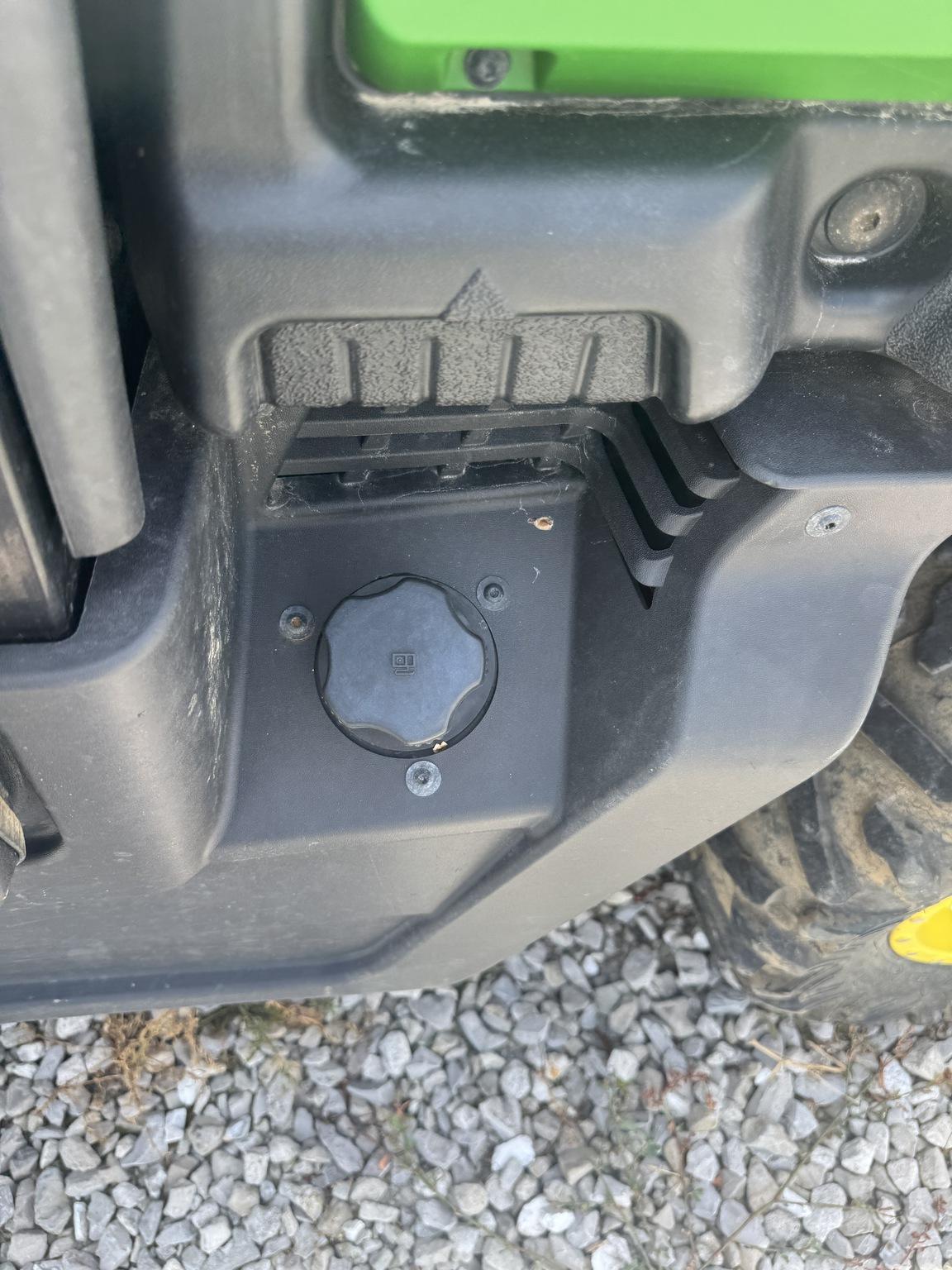 2021 John Deere XUV 835M Image