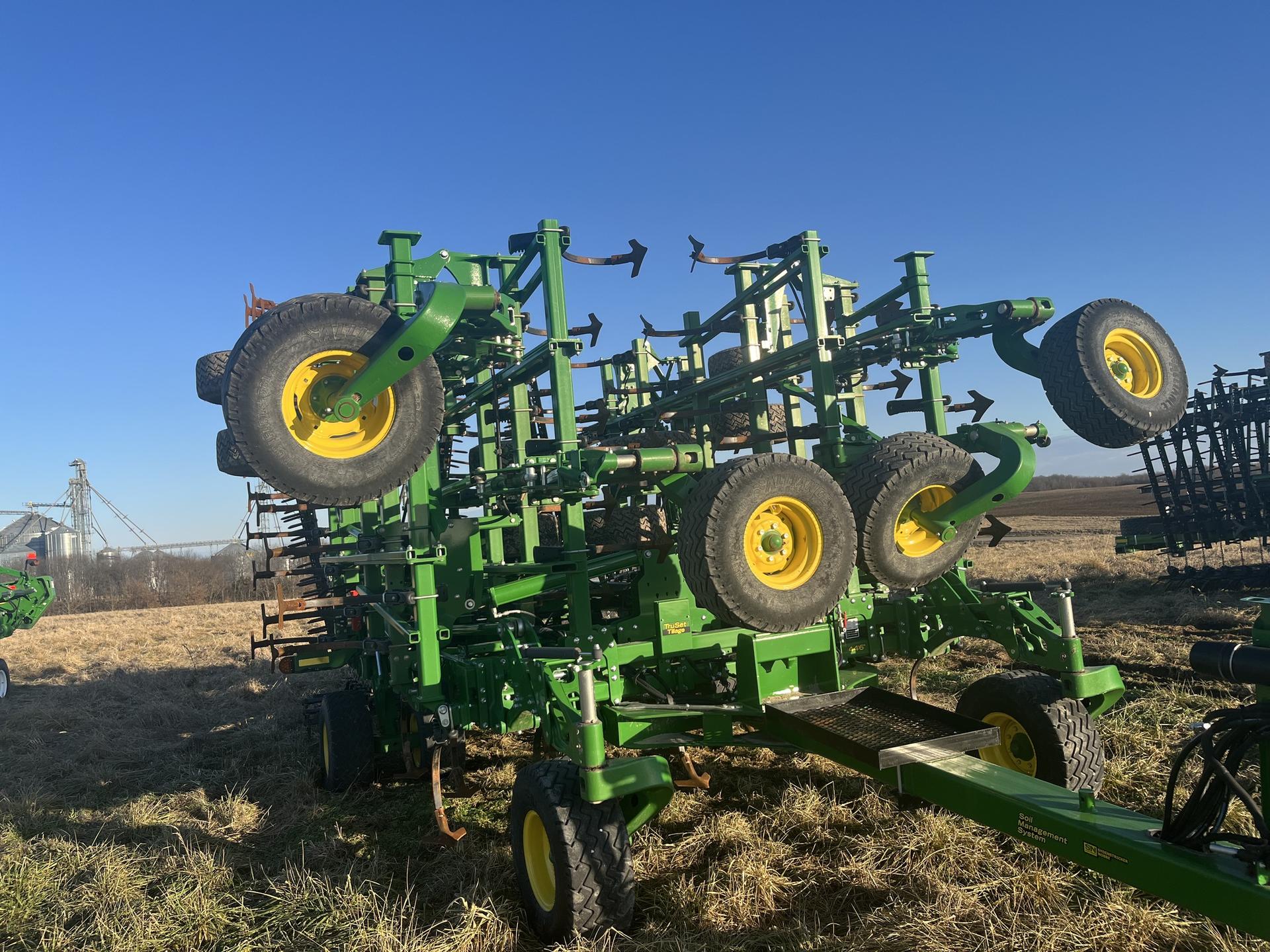2022 John Deere 2230FH Image