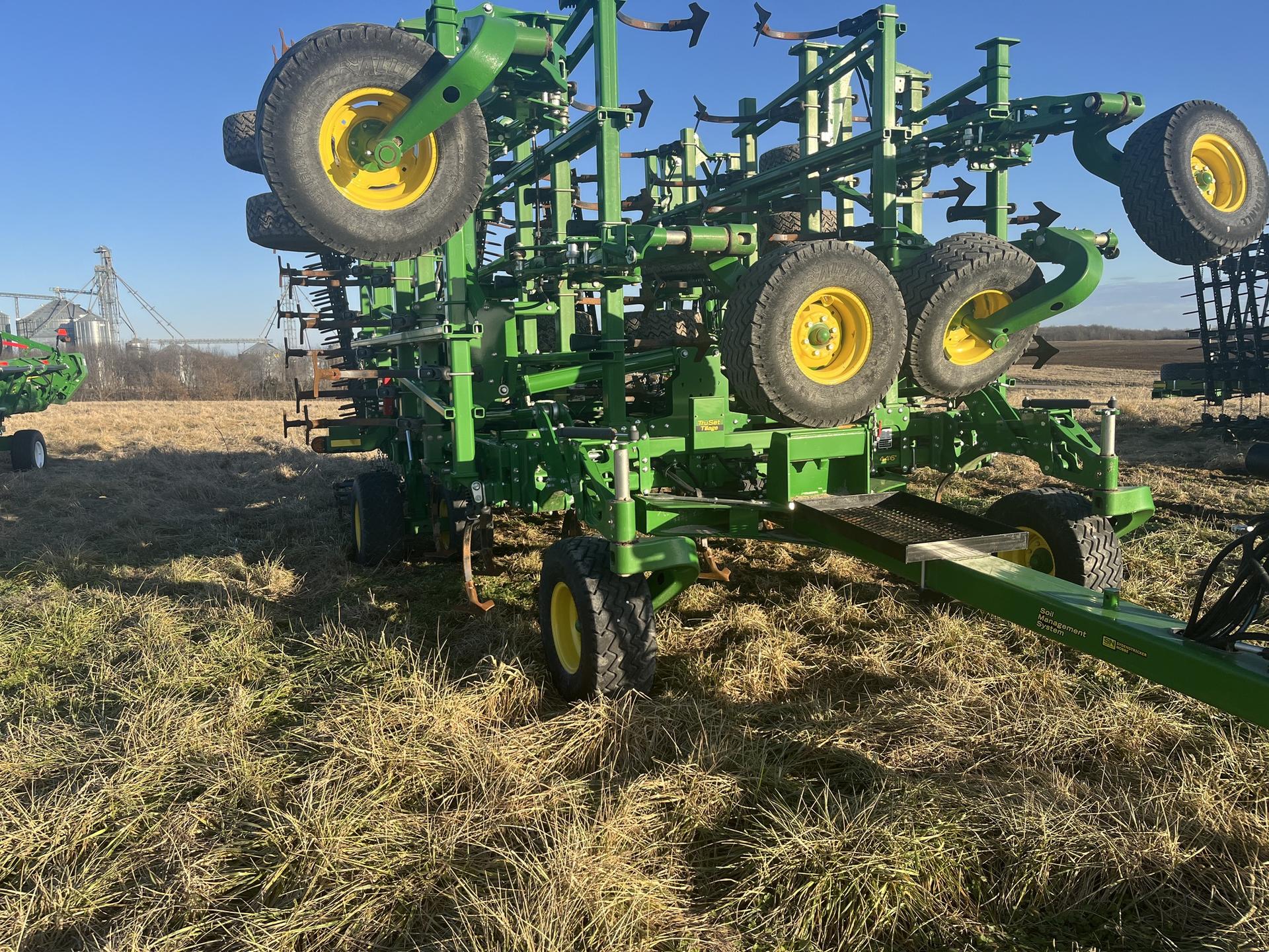 2022 John Deere 2230FH Image