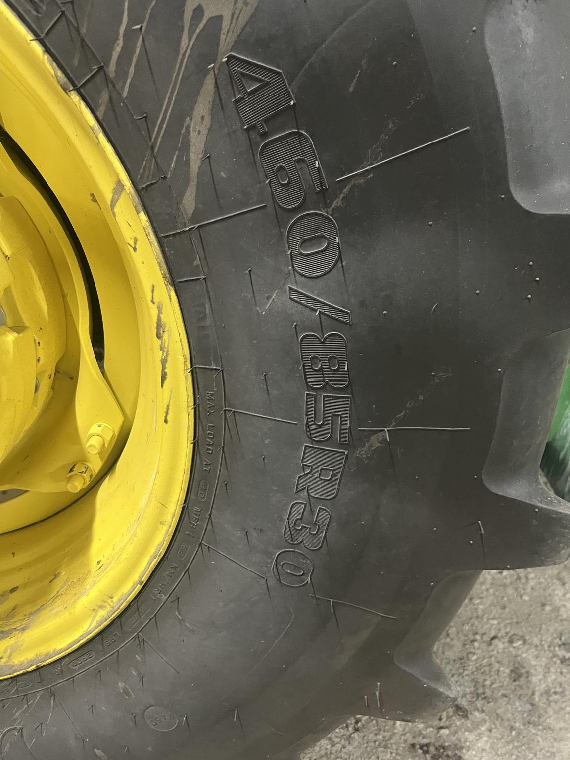2021 John Deere 5100M Image