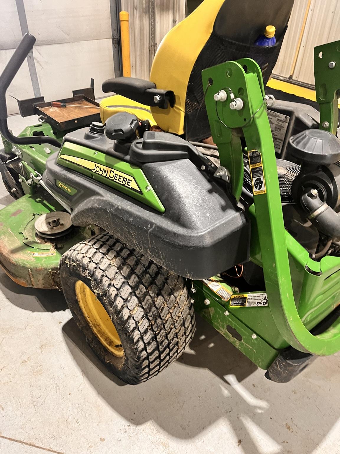 2022 John Deere Z930M Image