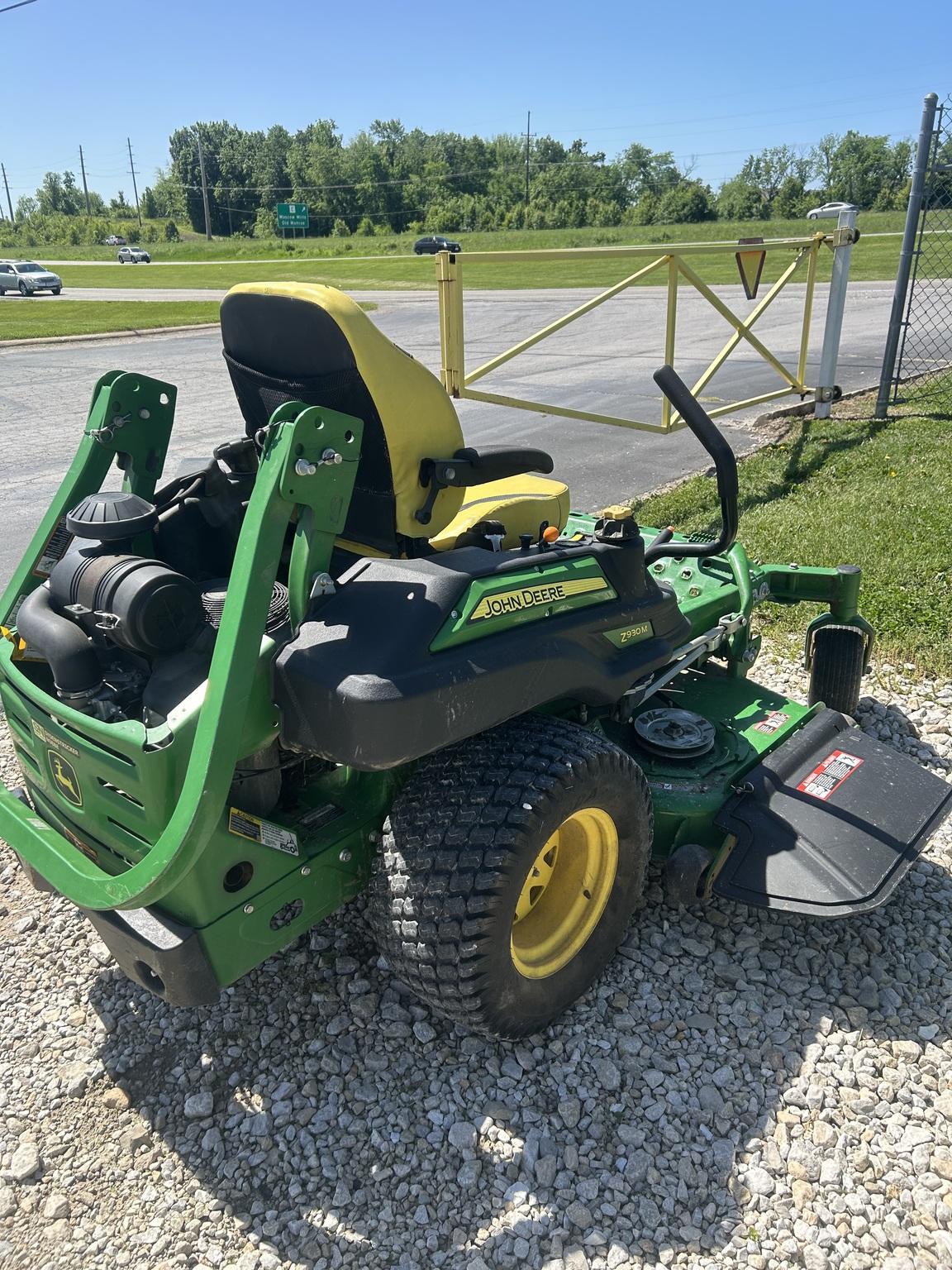 2022 John Deere Z930M Image