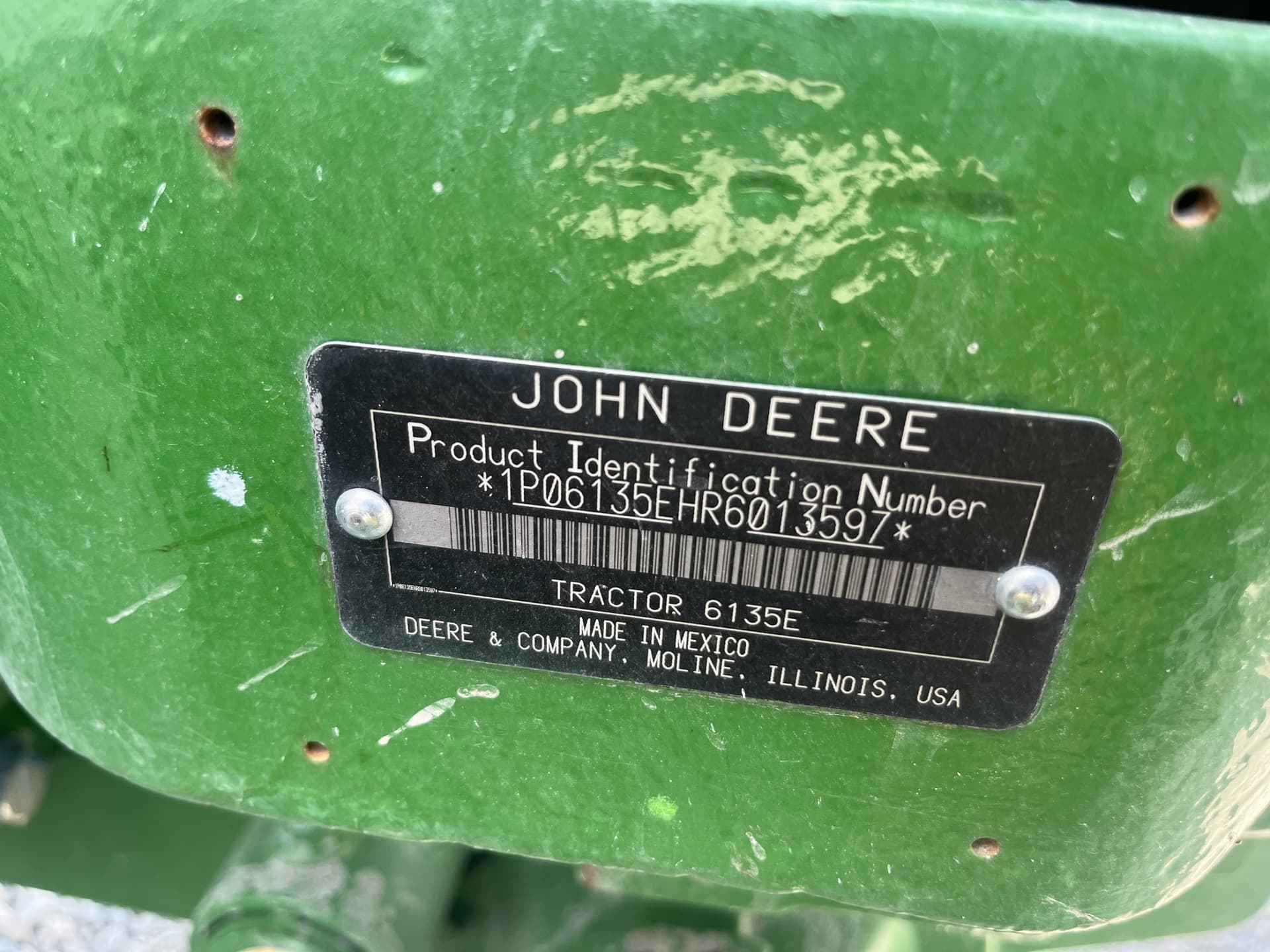 2024 John Deere 6135E Image