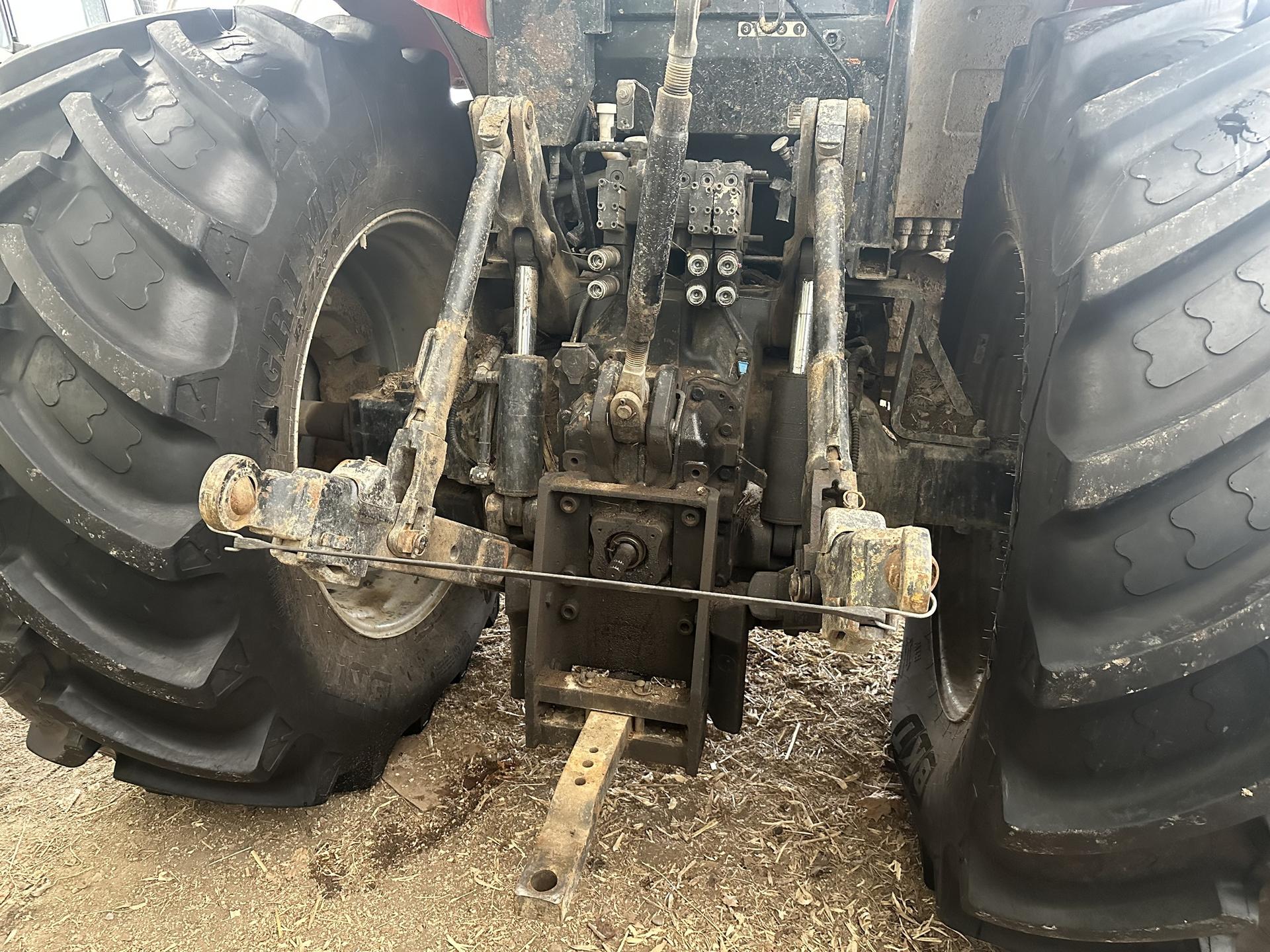 2015 Case IH Puma 185 Image