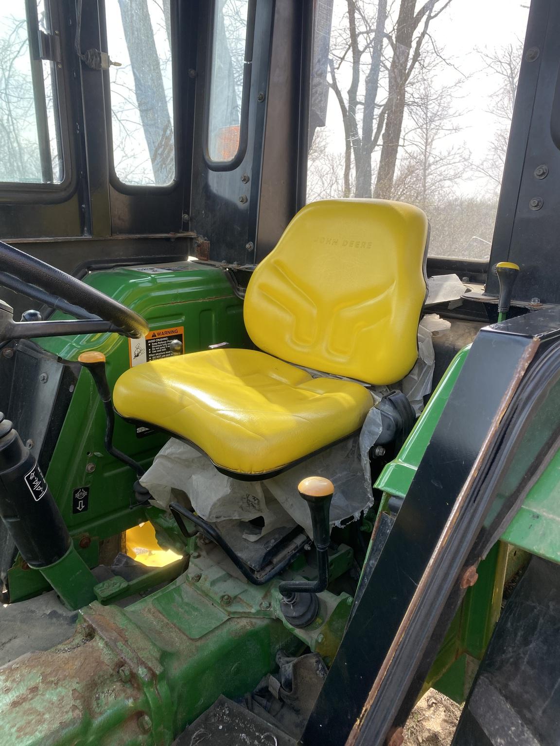 2011 John Deere 5045E Image