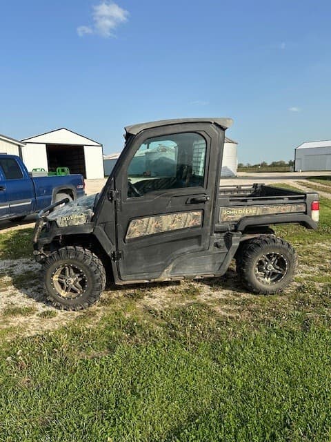 2019 John Deere XUV 835M Image