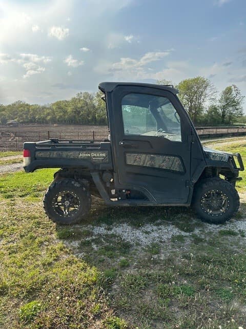2019 John Deere XUV 835M Image