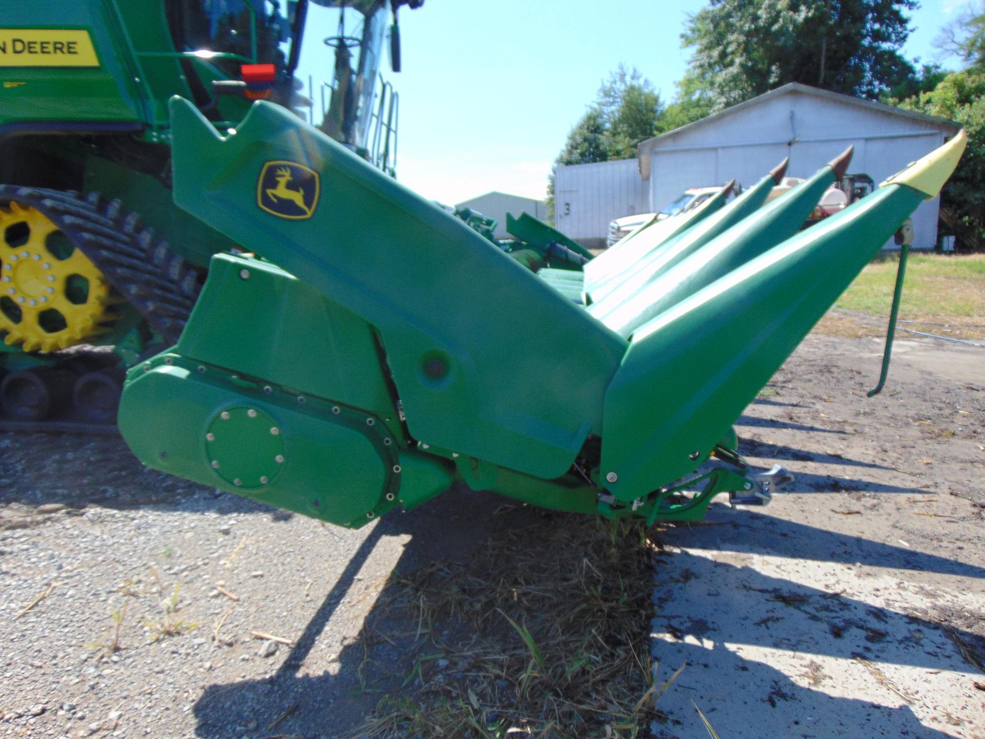 2023 John Deere C12F Image