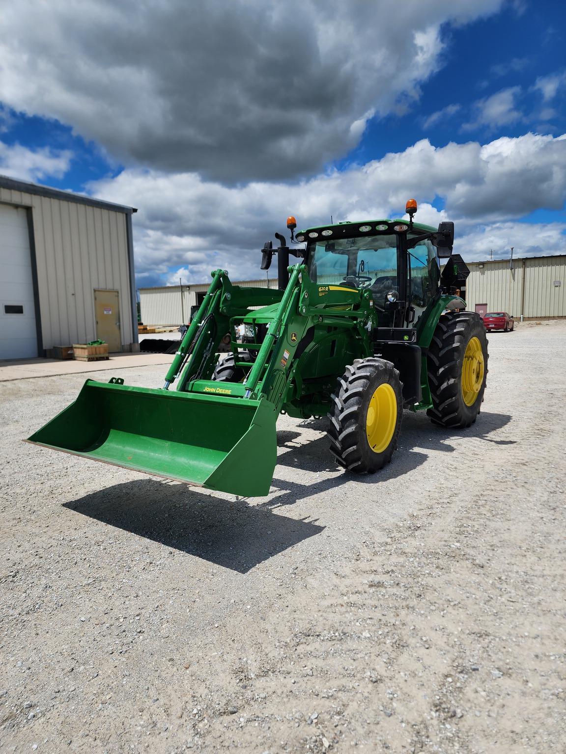 2023 John Deere 6R 120 Image