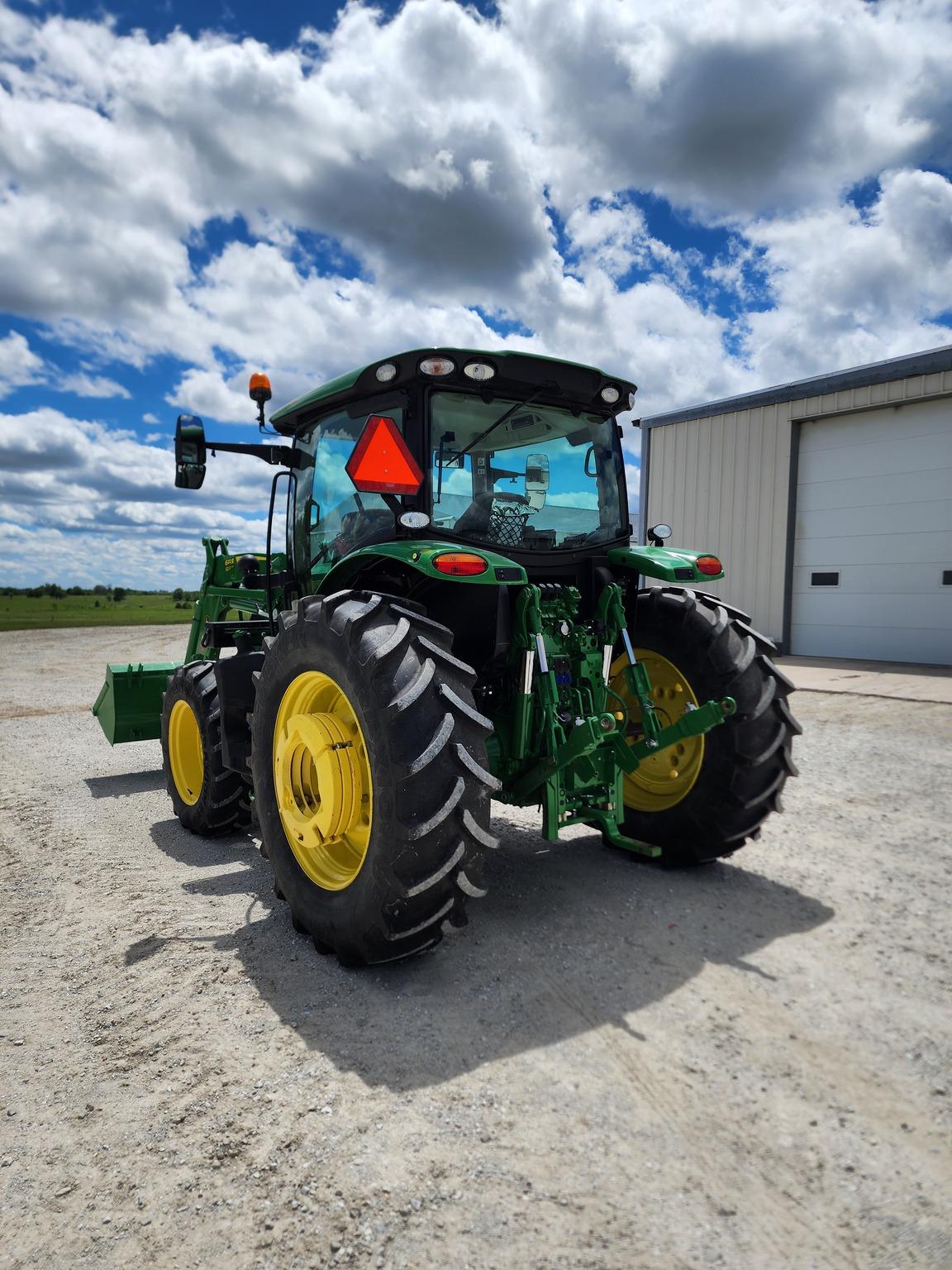 2023 John Deere 6R 120 Image