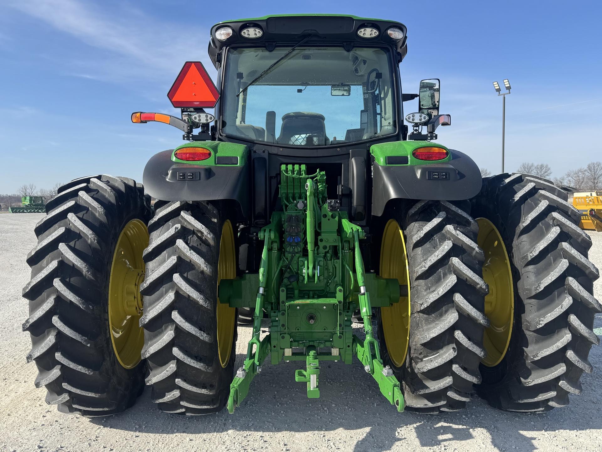 2023 John Deere 6R 175 Image
