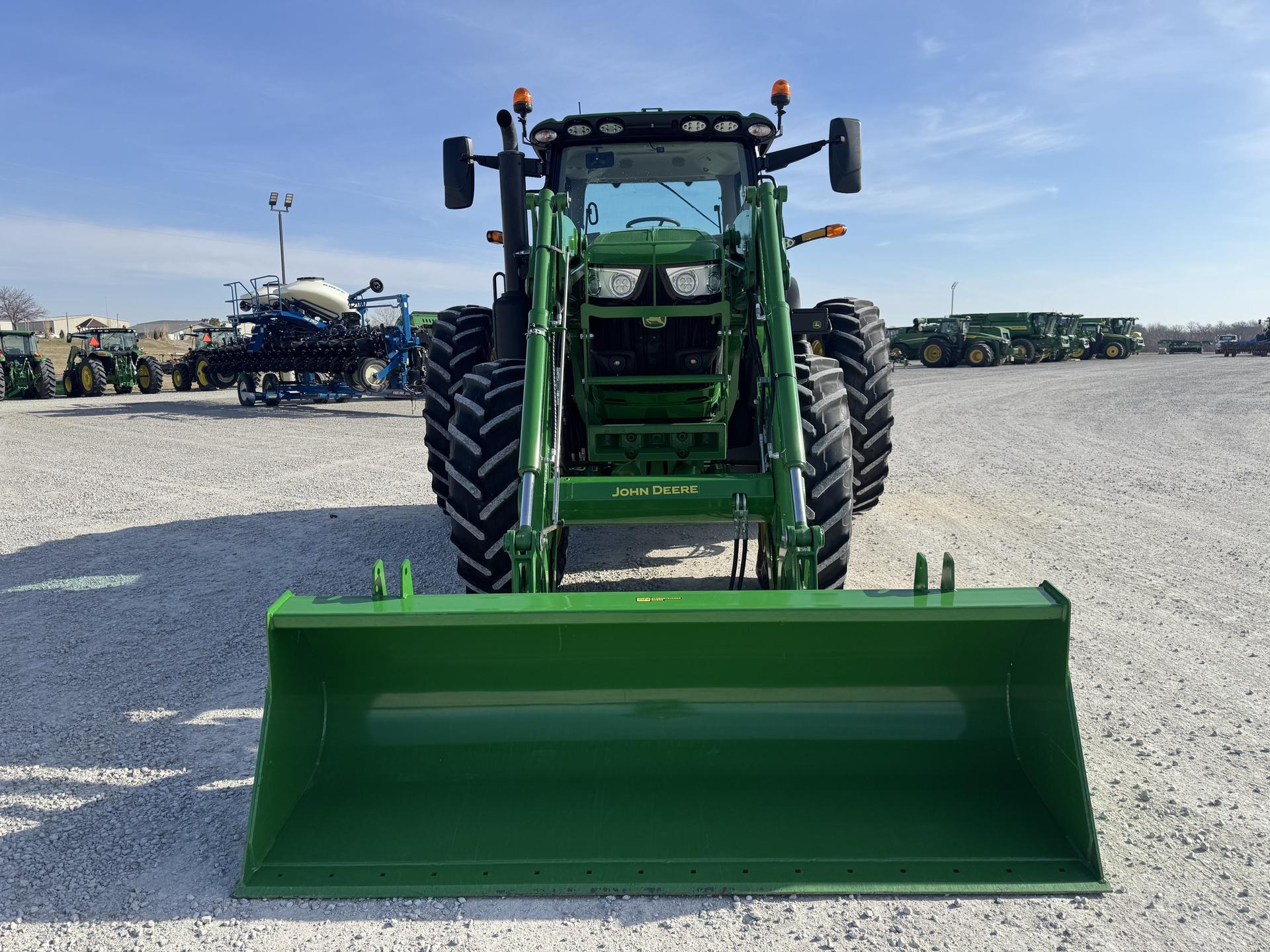 2023 John Deere 6R 175 Image