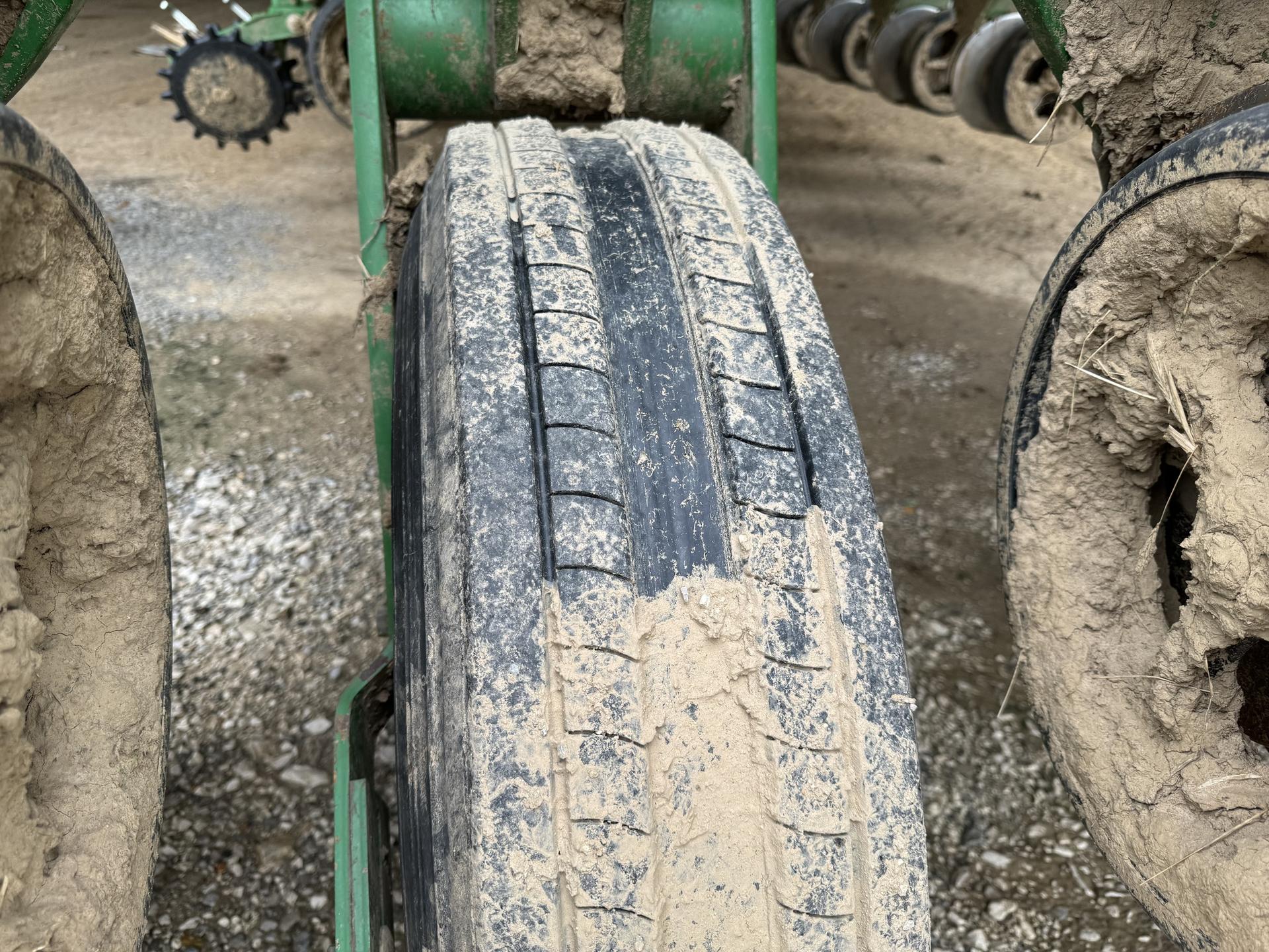 2014 John Deere 1770NT Image