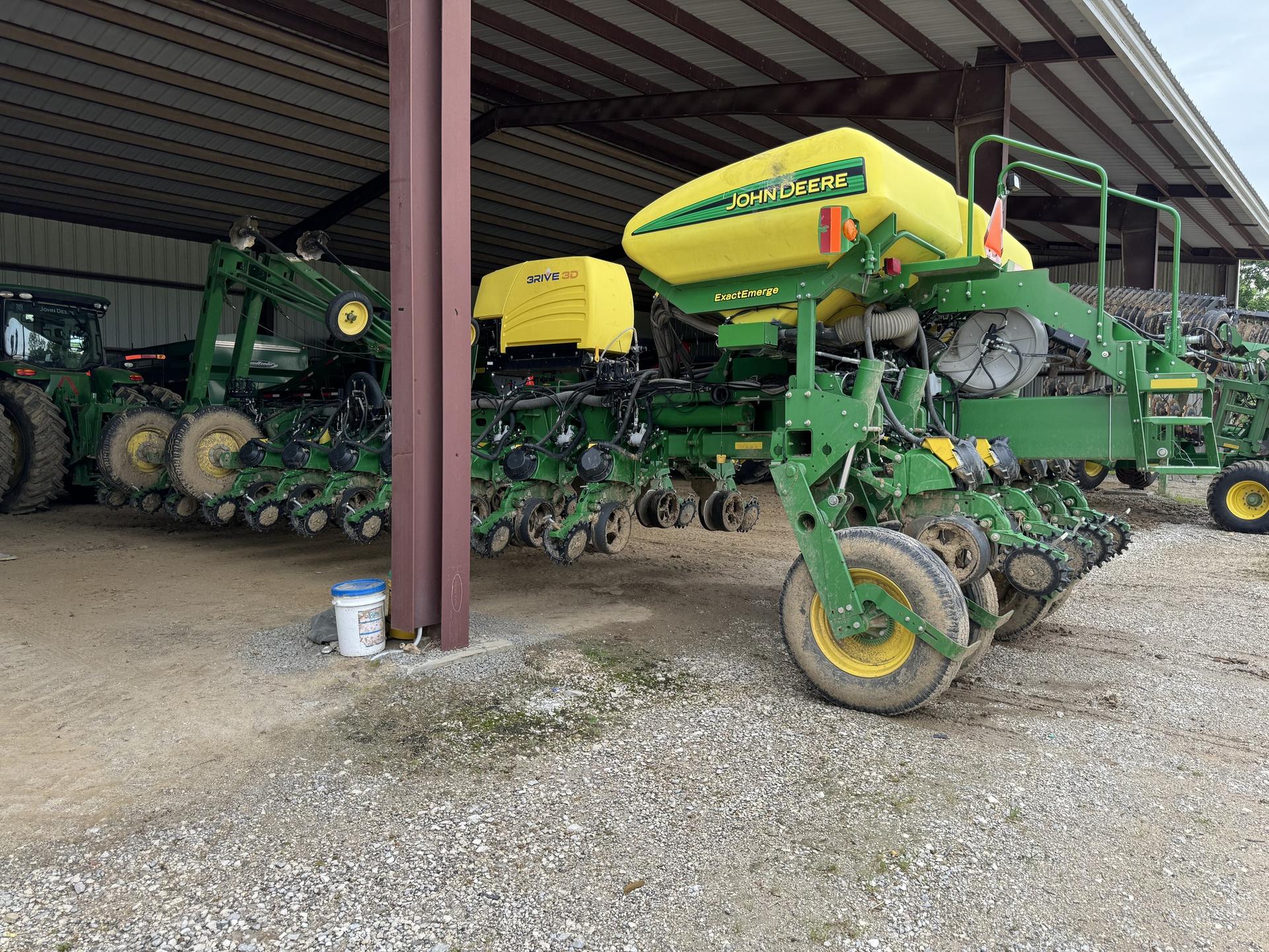 2014 John Deere 1770NT Image