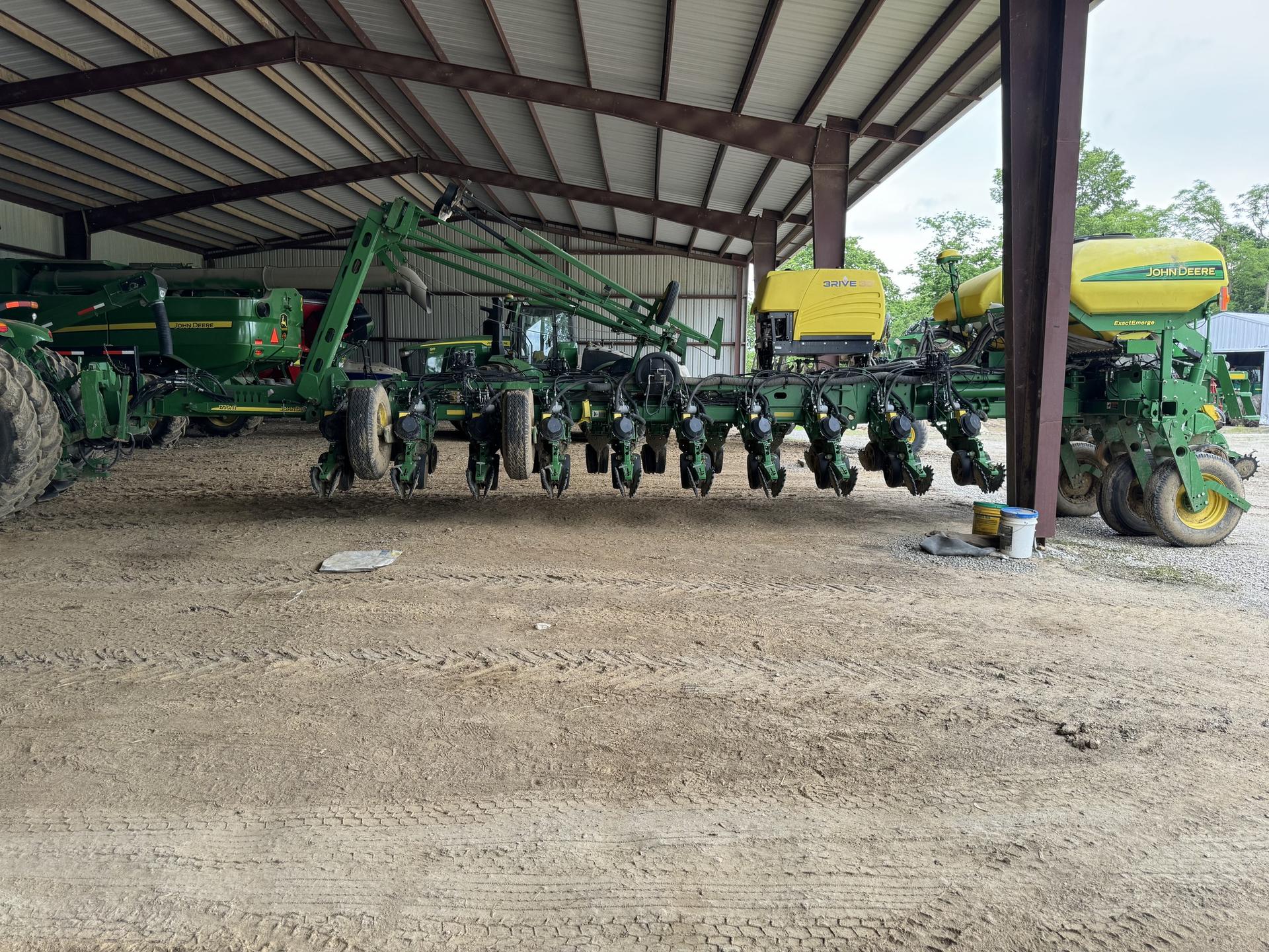 2014 John Deere 1770NT Image