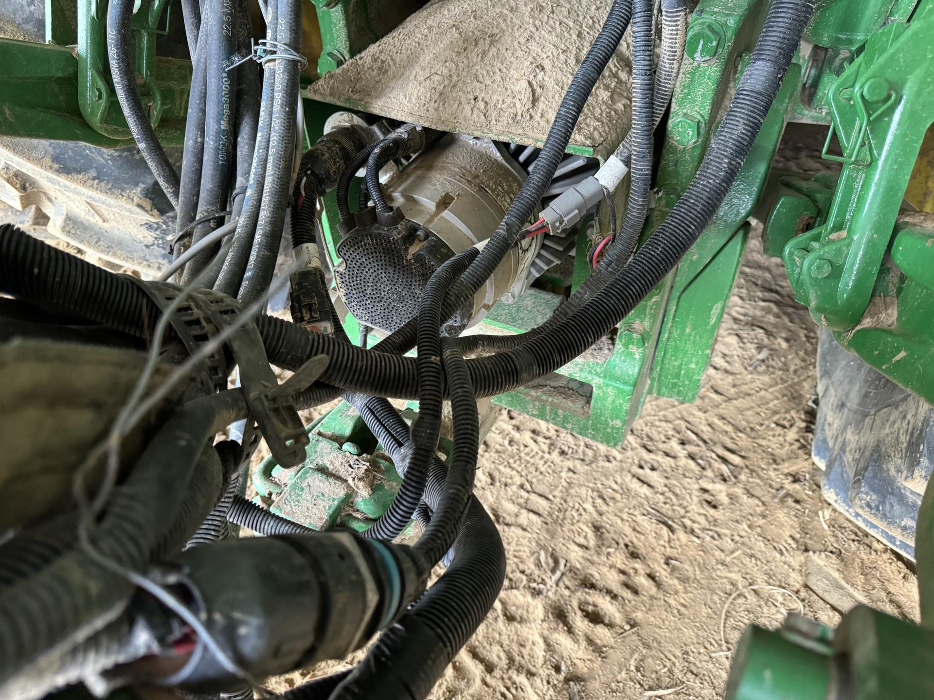 2014 John Deere 1770NT Image
