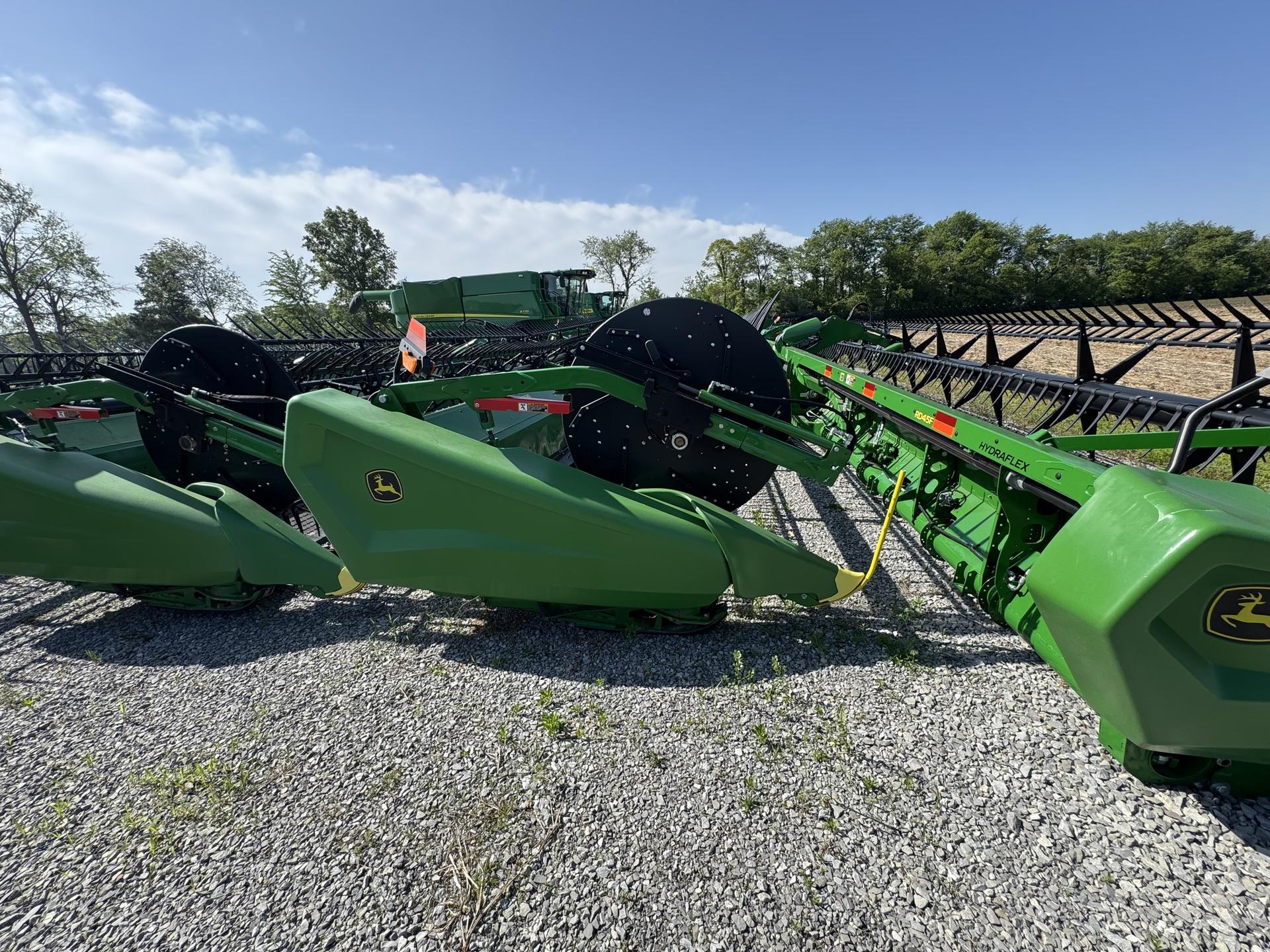 2024 John Deere HD40F Image