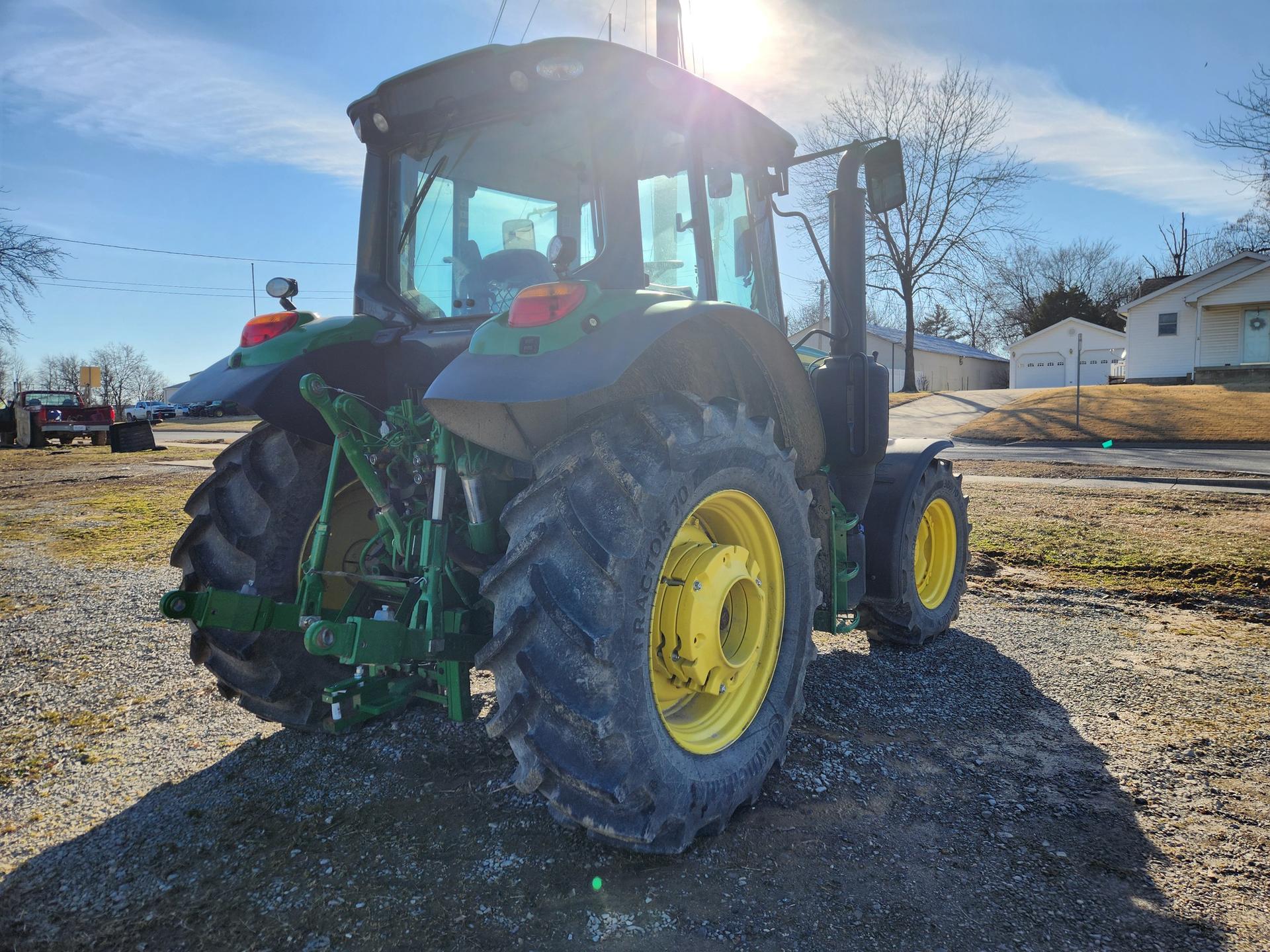 2023 John Deere 6140M Image