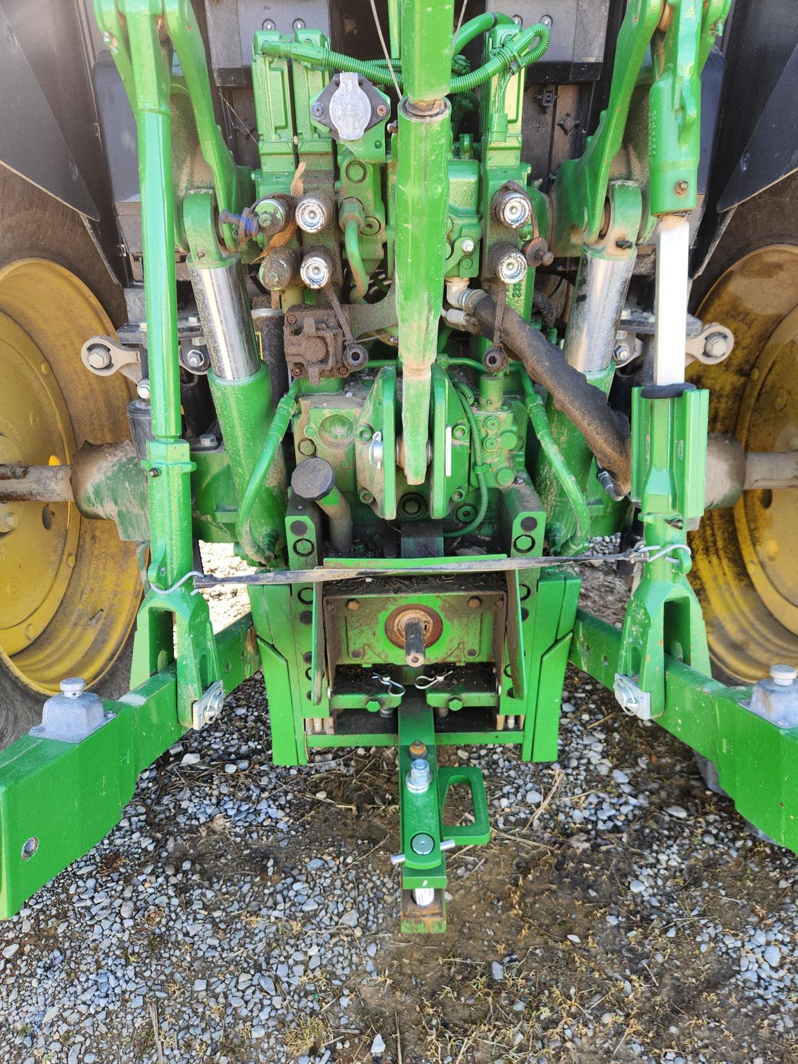 2023 John Deere 6140M Image